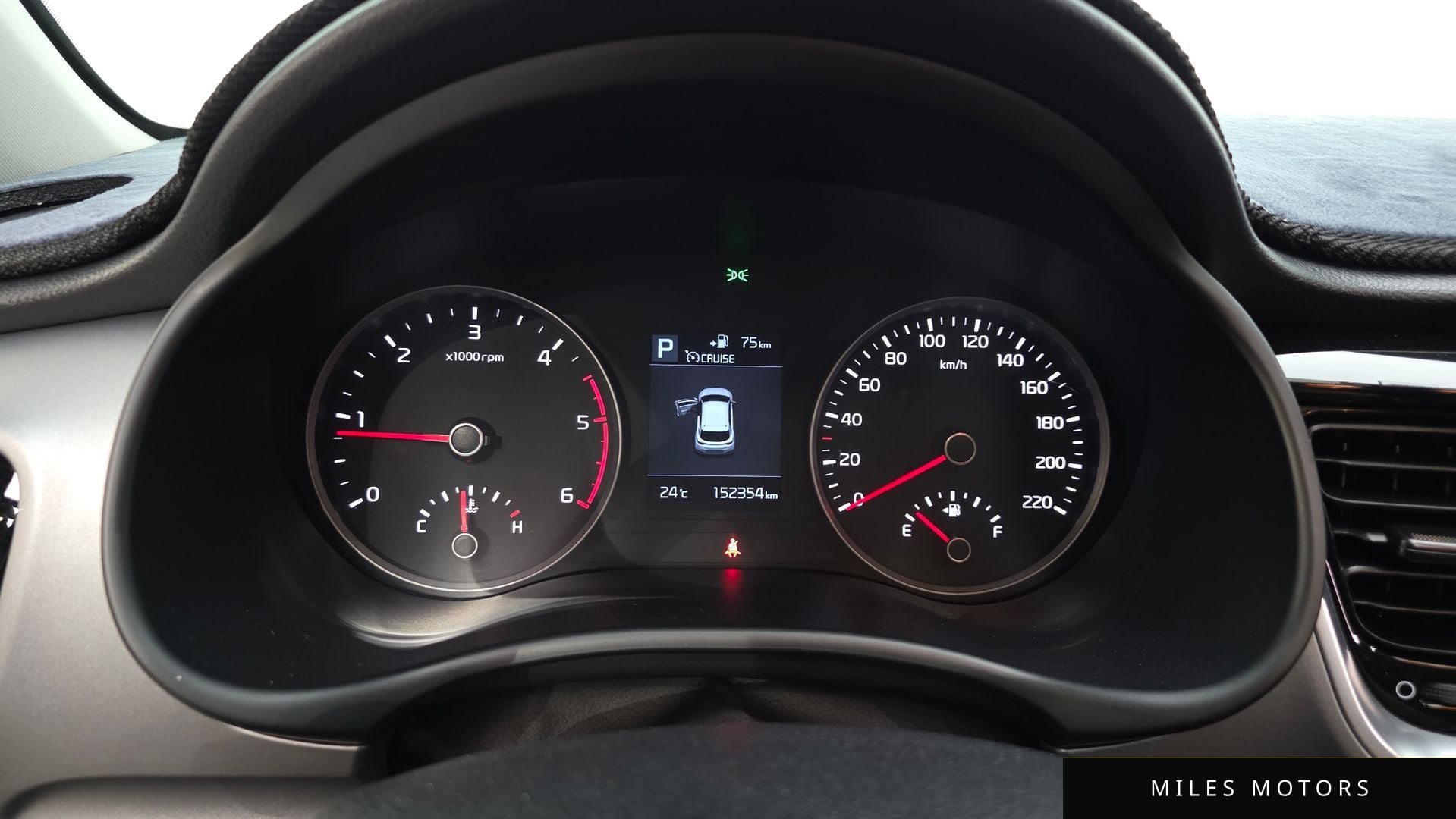 Kia Stonic 2018 — миниатюра 11