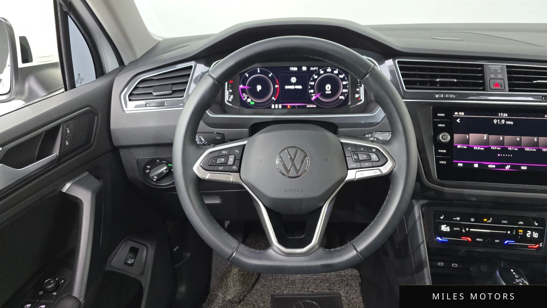 Volkswagen Tiguan 2021 — миниатюра 12