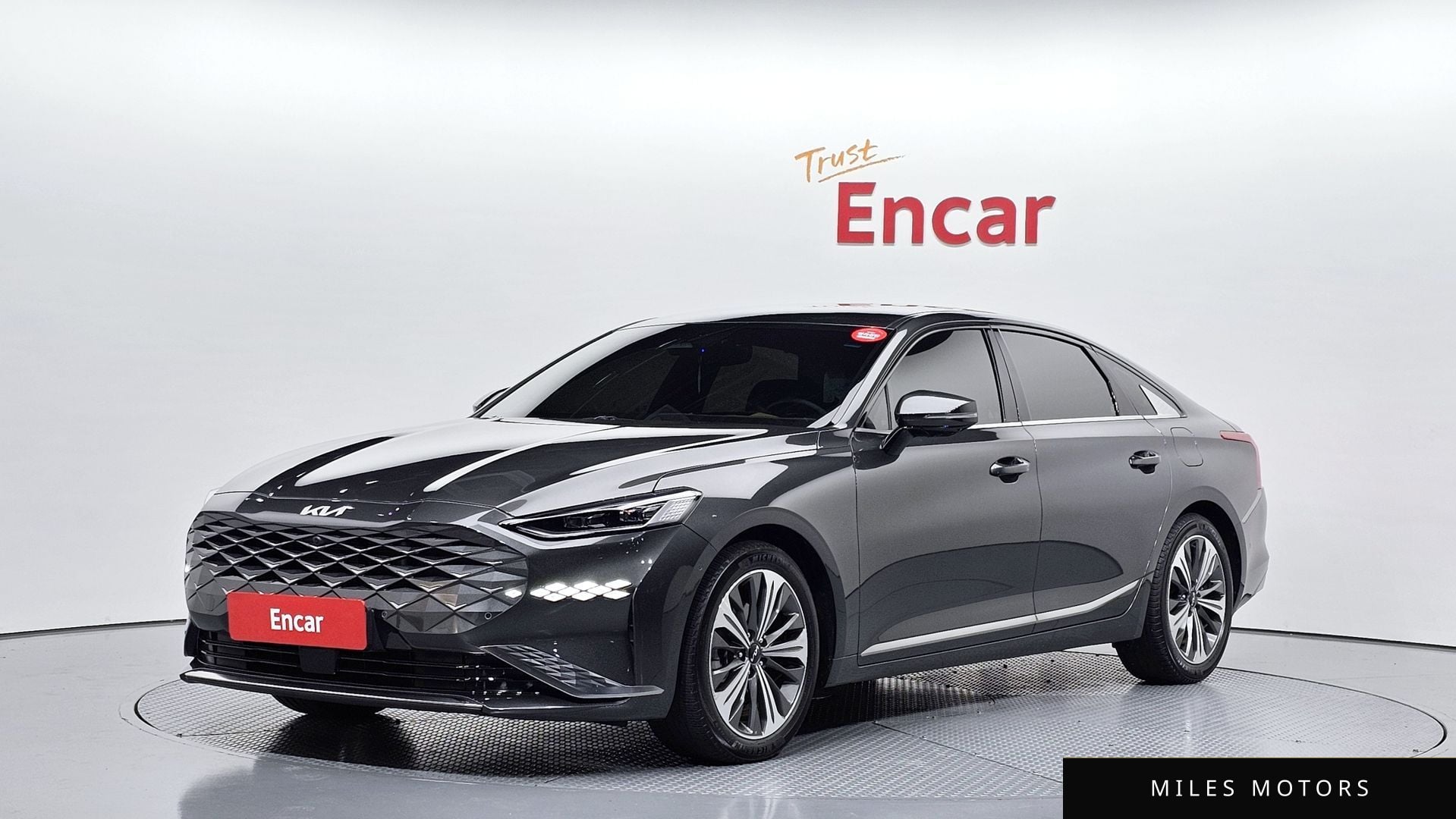 Kia K8 2023 — фото 1 из 12