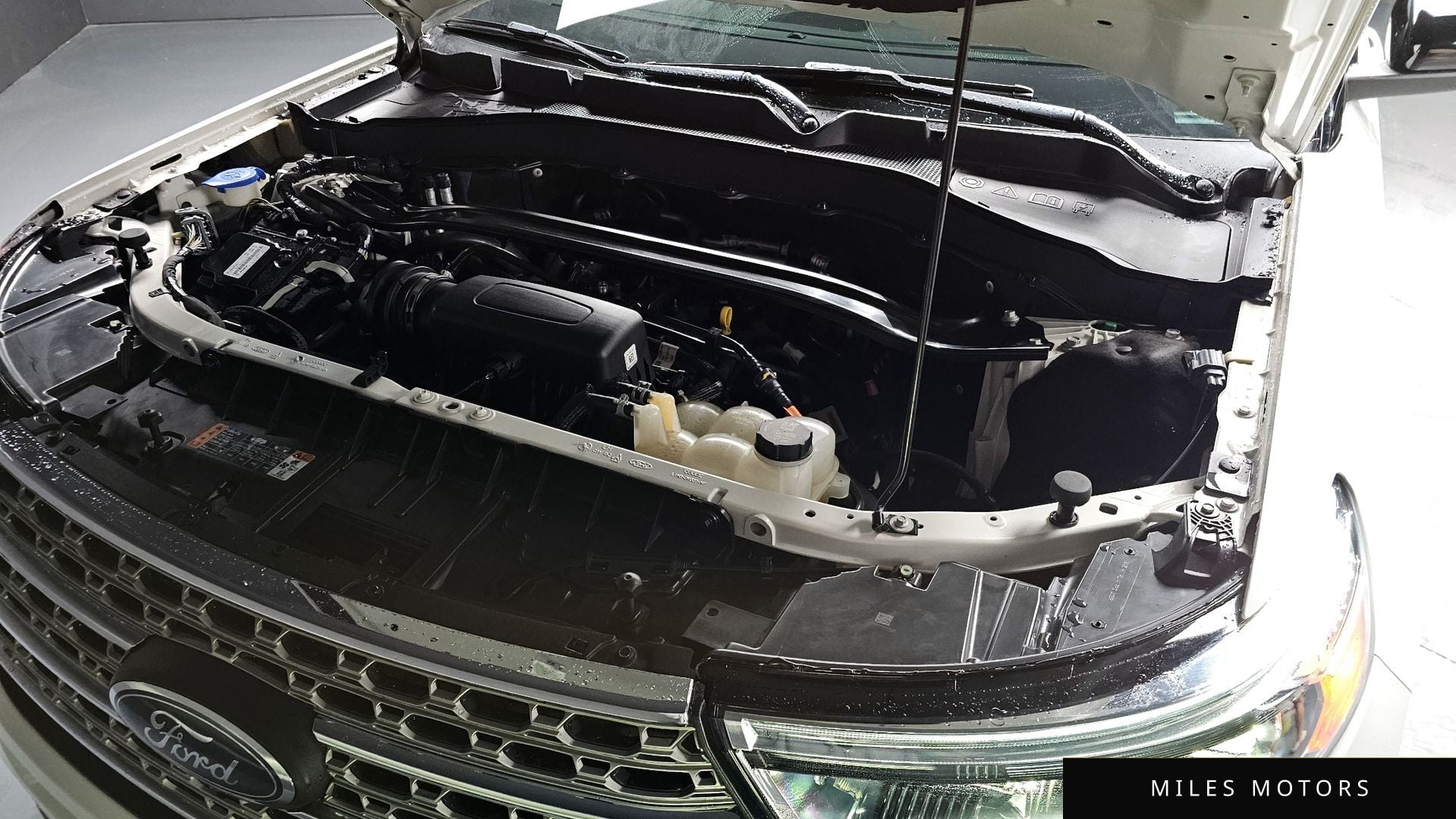 Ford Explorer 2022 — миниатюра 5