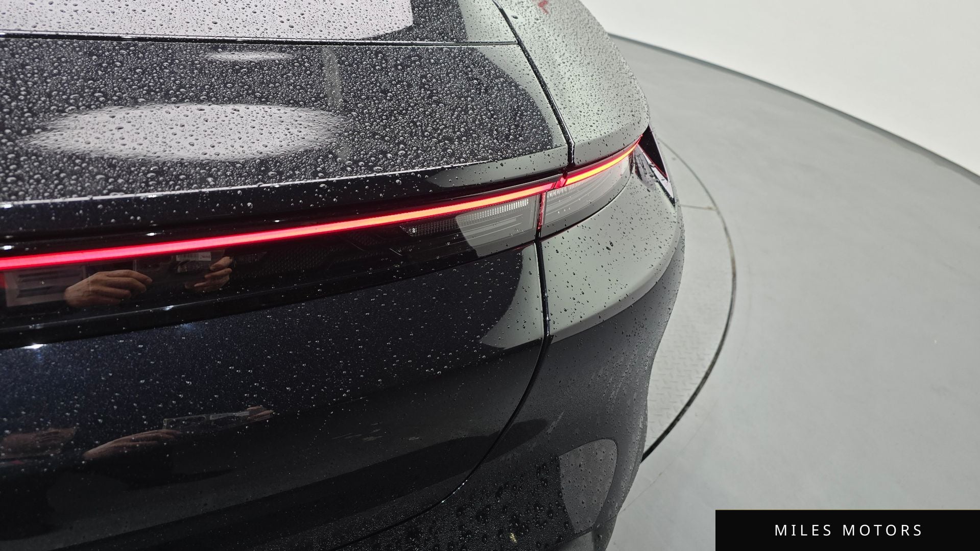 Porsche Taycan 2025 — миниатюра 9
