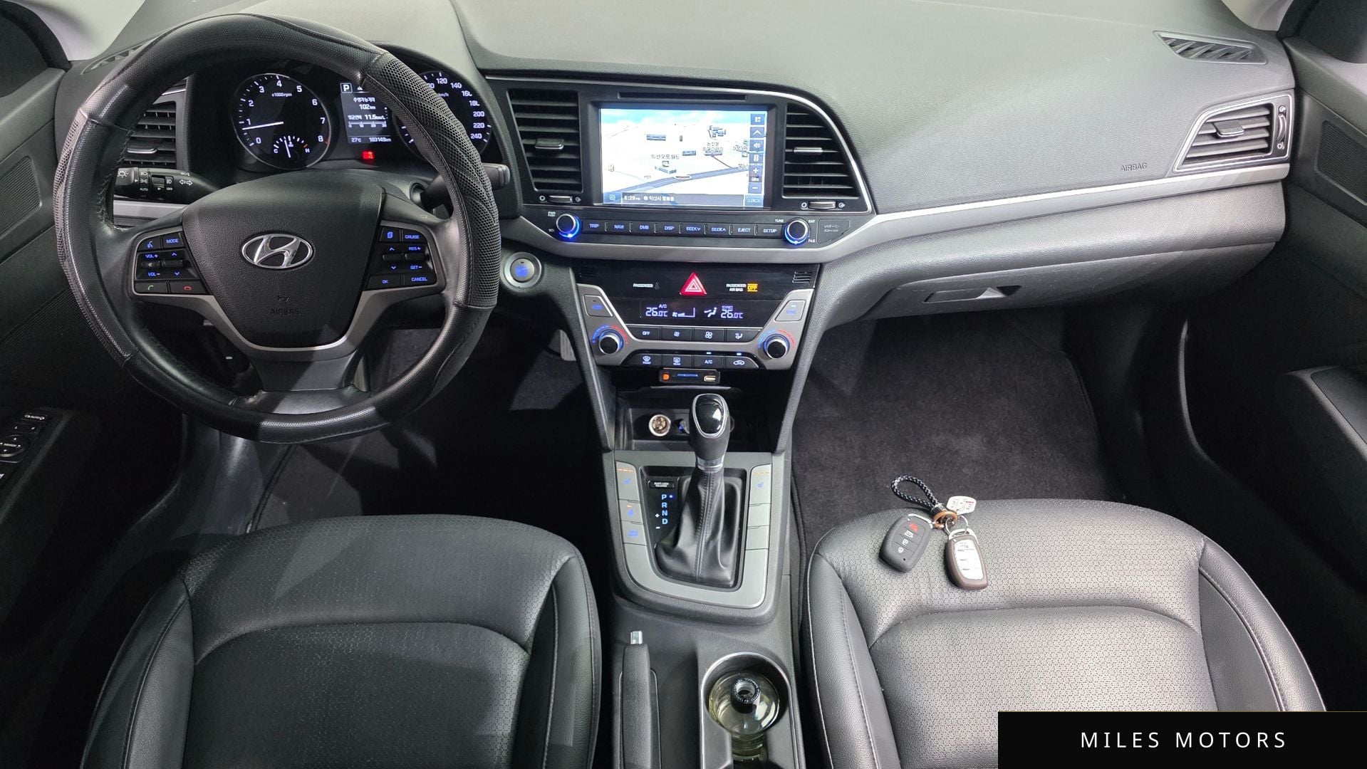 Hyundai AVANTE 2016 — миниатюра 10