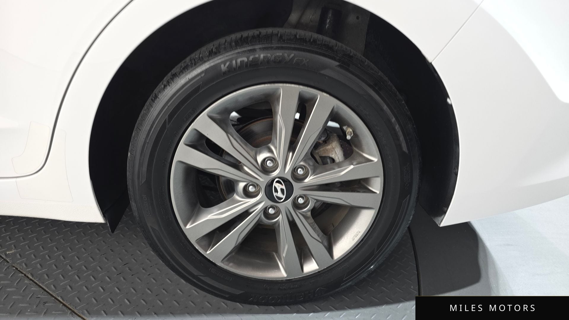 Hyundai AVANTE 2016 — миниатюра 7