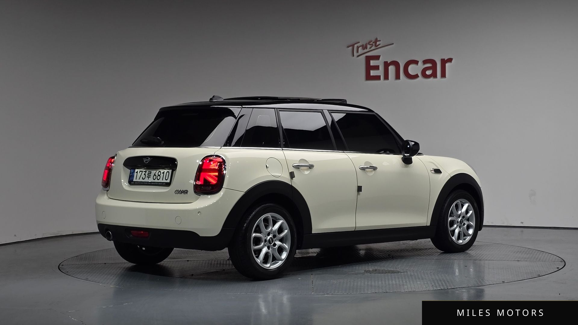 MINI Cooper 2021 — миниатюра 2