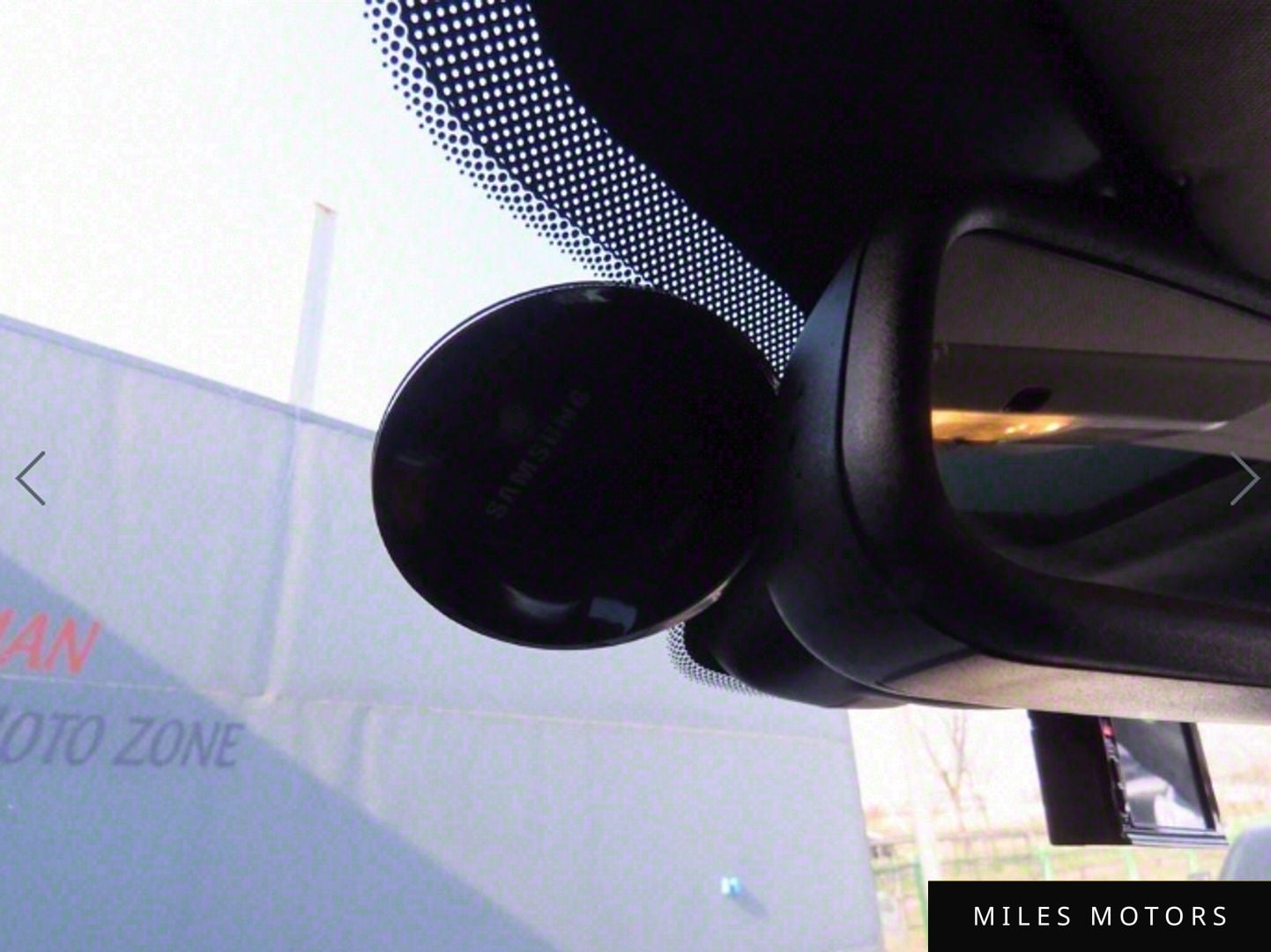 Land Rover Discovery 2015 — миниатюра 6