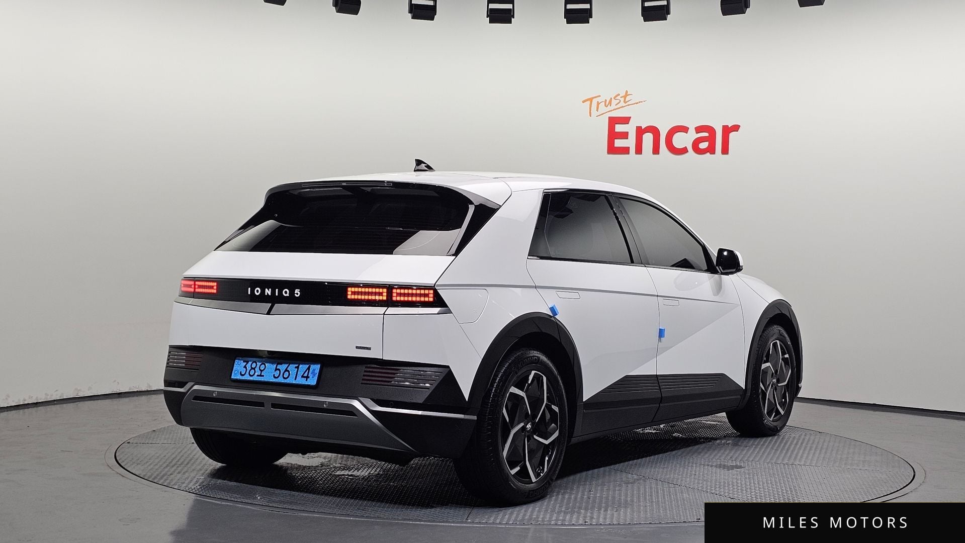 Hyundai Ioniq5 2022 — миниатюра 2