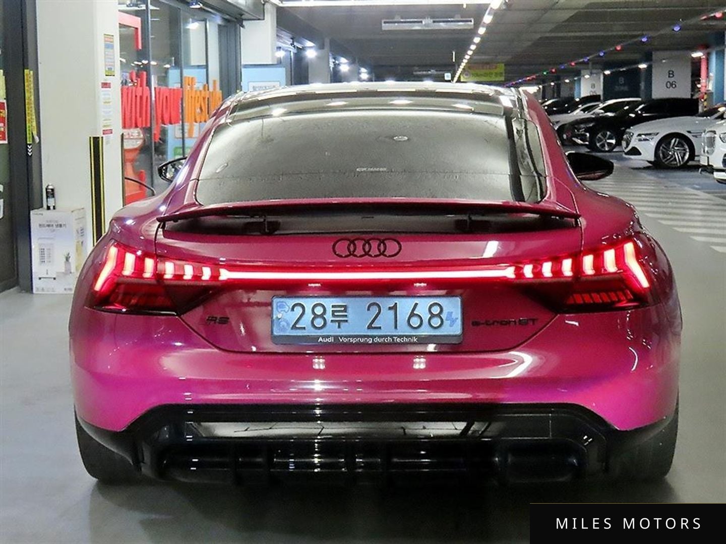 Audi e-tron GT 2022 — миниатюра 5