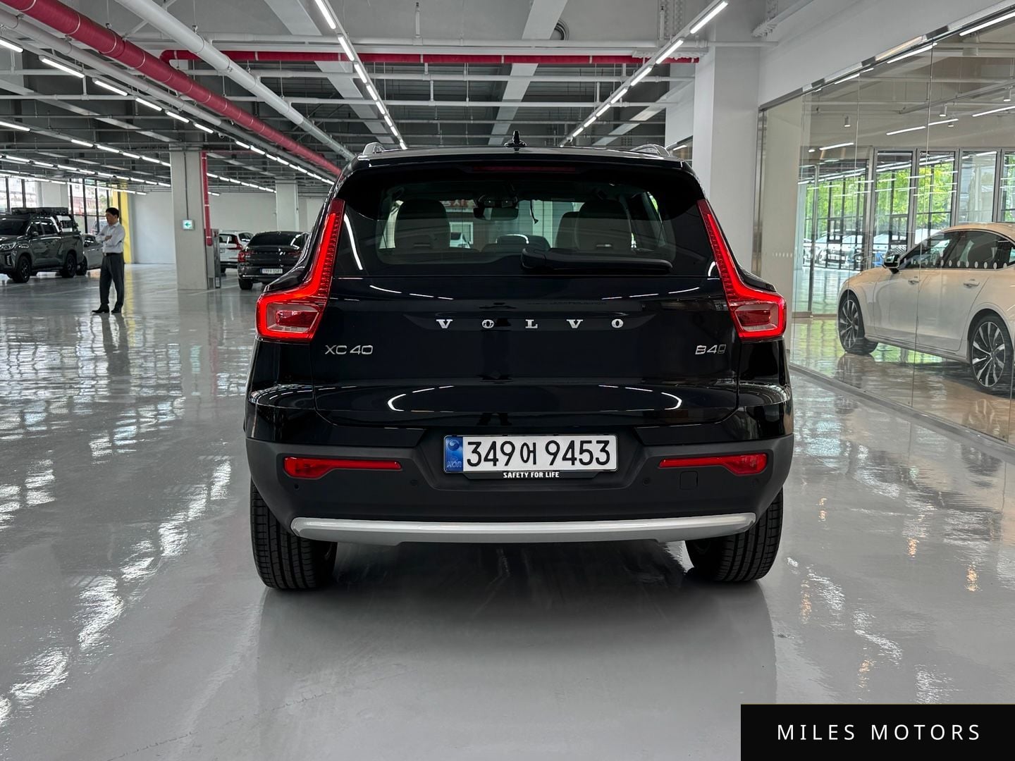 Volvo XC40 2025 — миниатюра 4