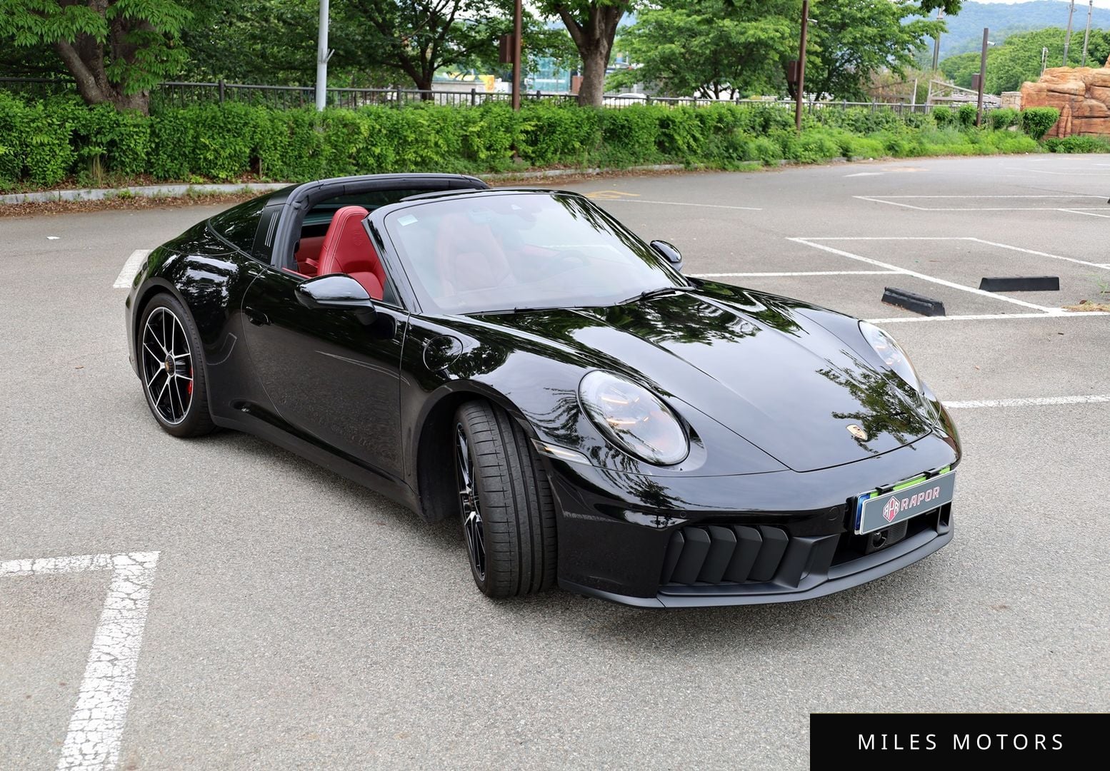 Porsche 911 (992) 2025 — миниатюра 5