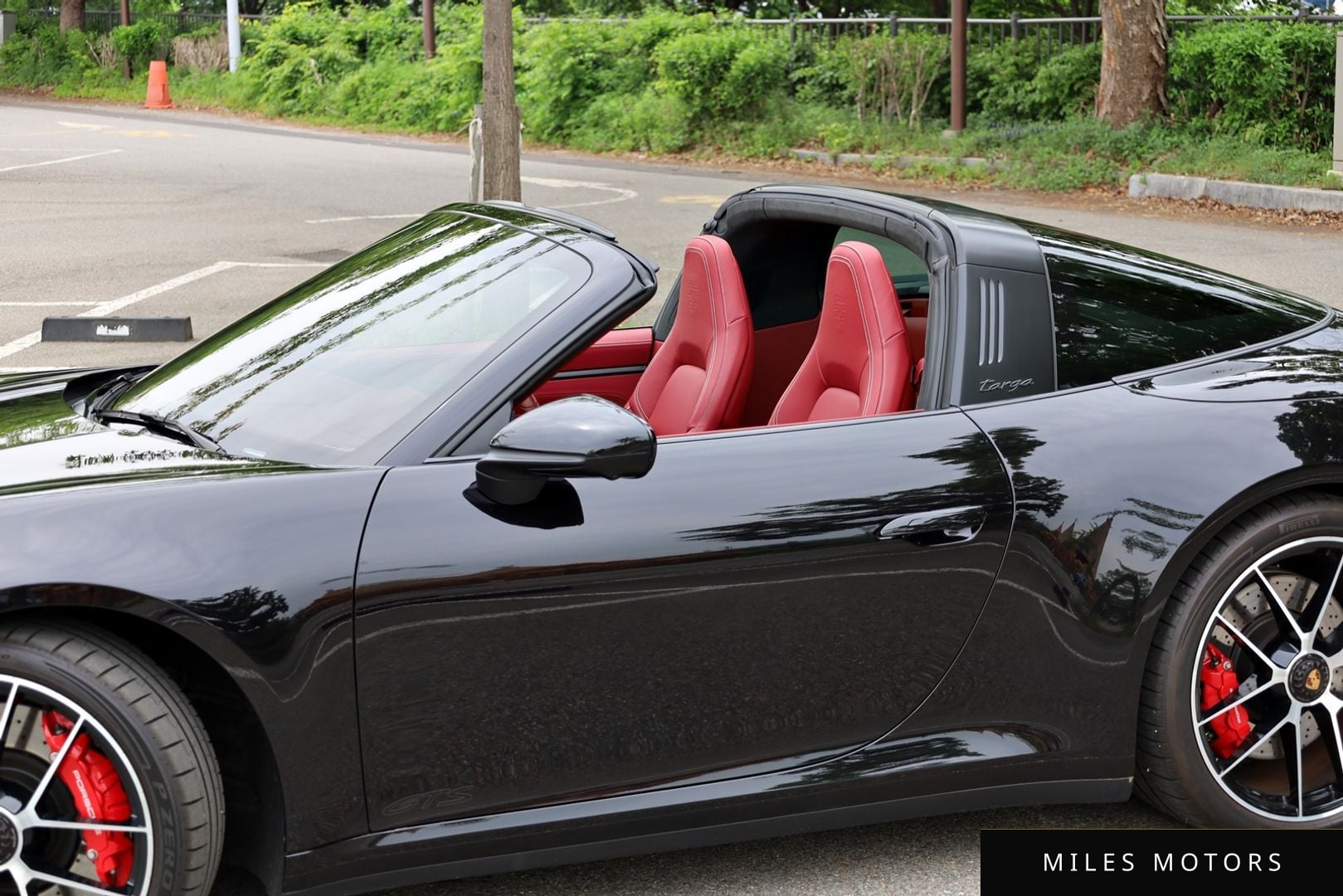 Porsche 911 (992) 2025 — миниатюра 6
