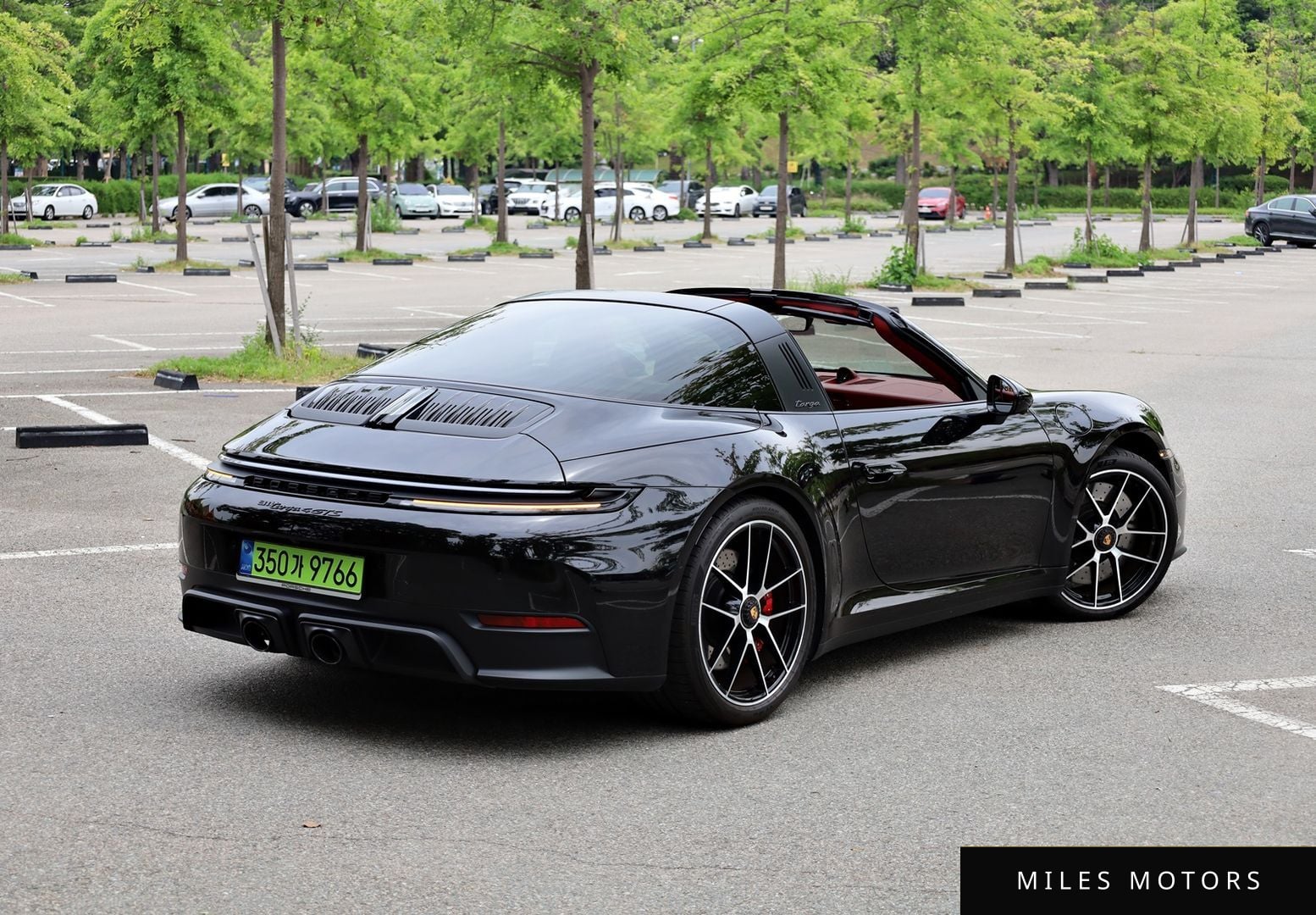 Porsche 911 (992) 2025 — миниатюра 8