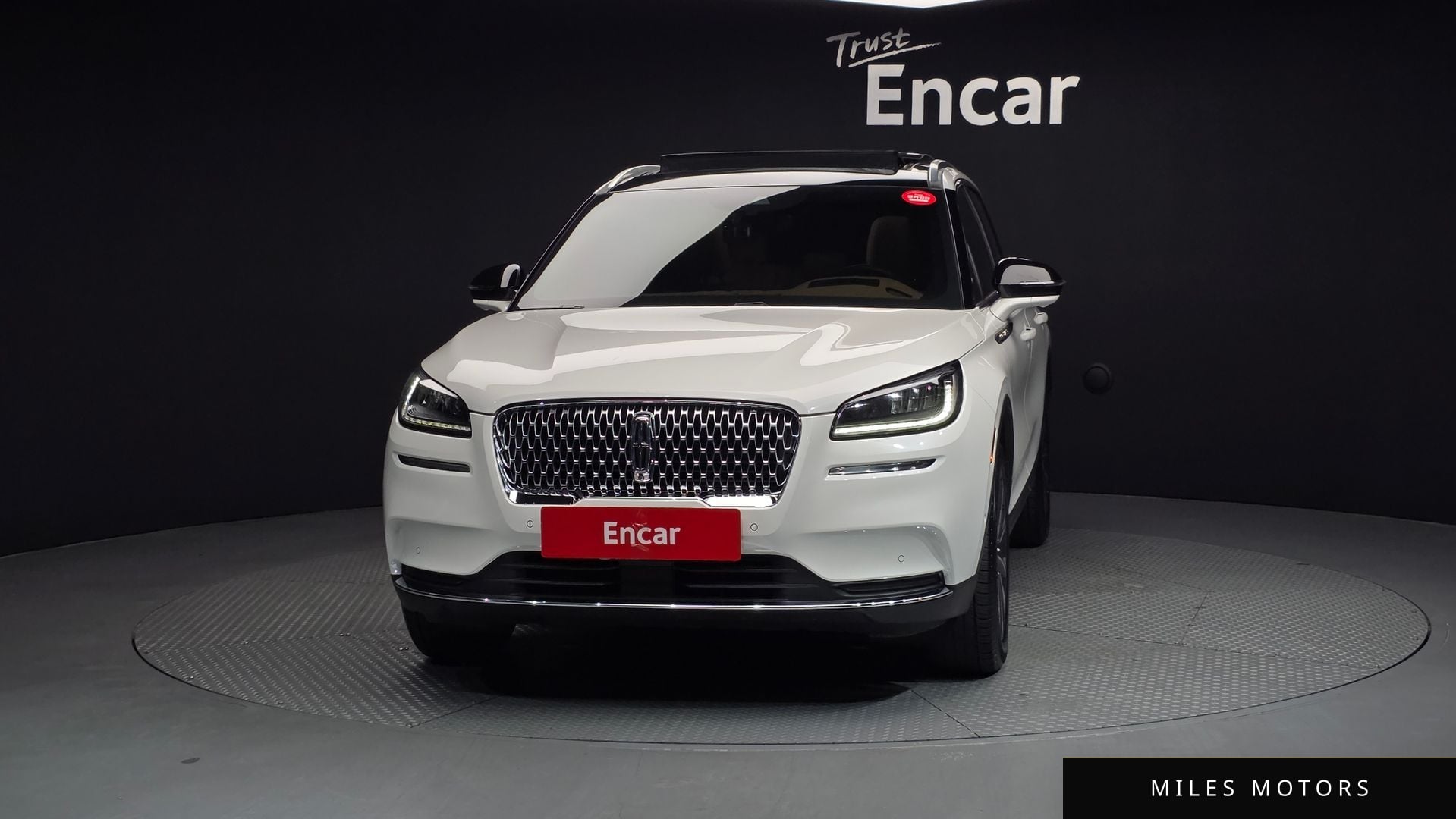 Lincoln Corsair 2022 — миниатюра 3