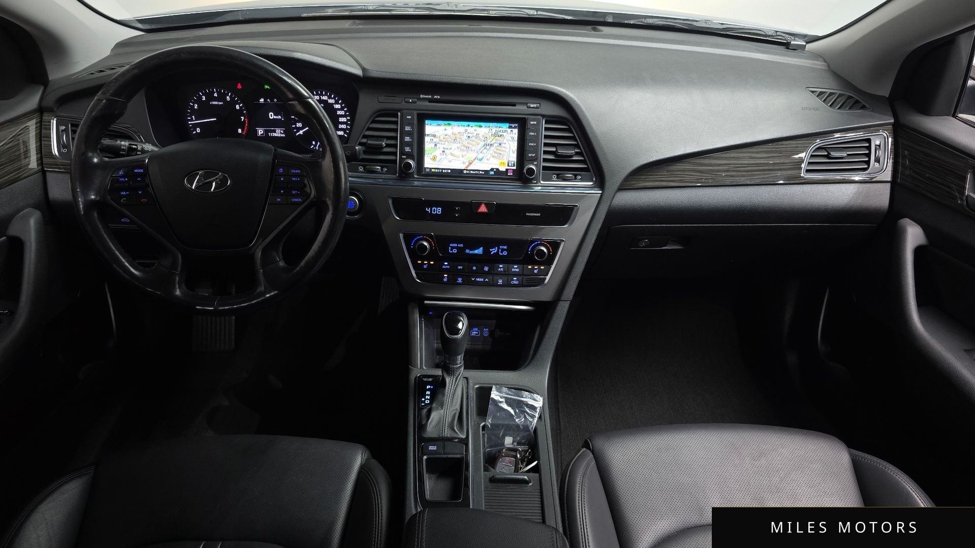 Hyundai Sonata 2015 — миниатюра 10