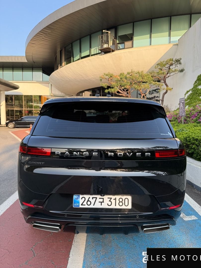 Land Rover Range Rover Sport 2025 — миниатюра 5