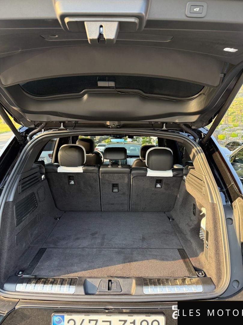 Land Rover Range Rover Sport 2025 — миниатюра 6
