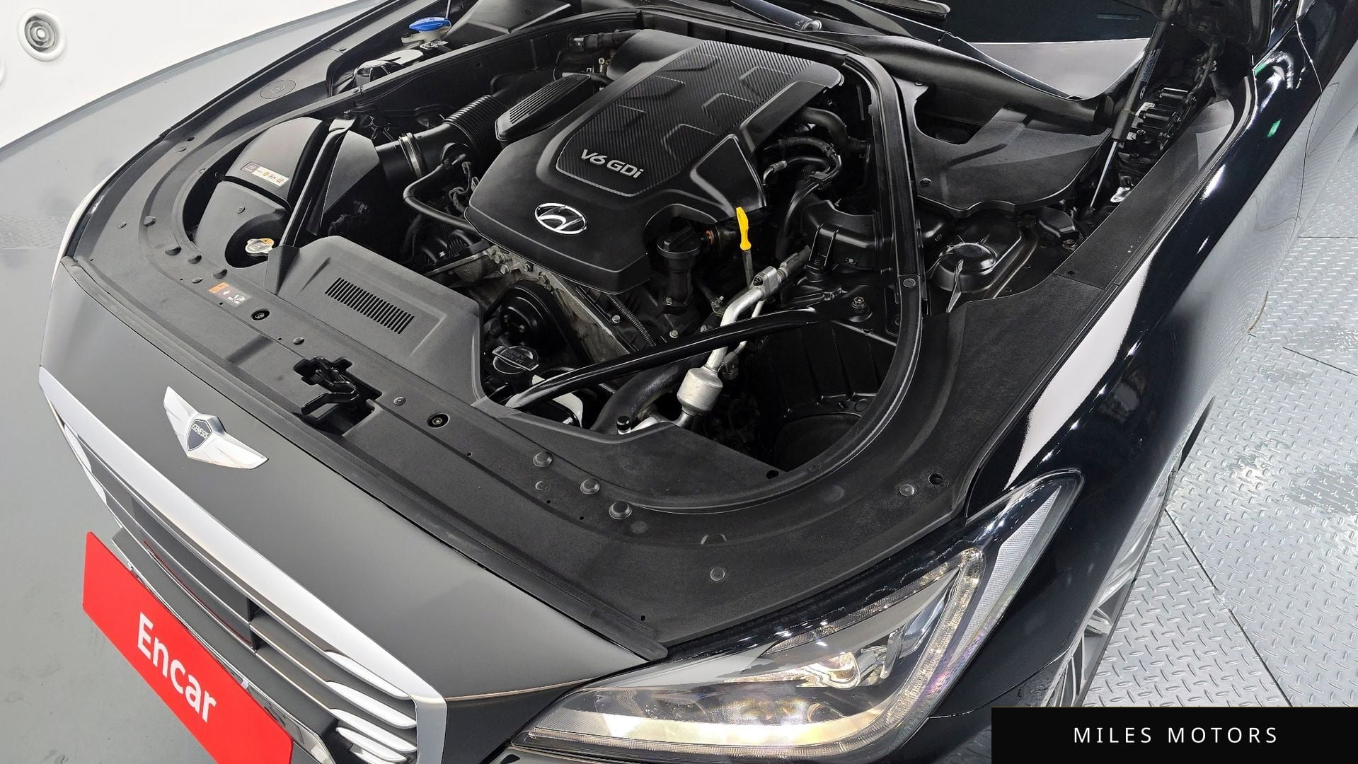 Hyundai Genesis 2015 — миниатюра 6