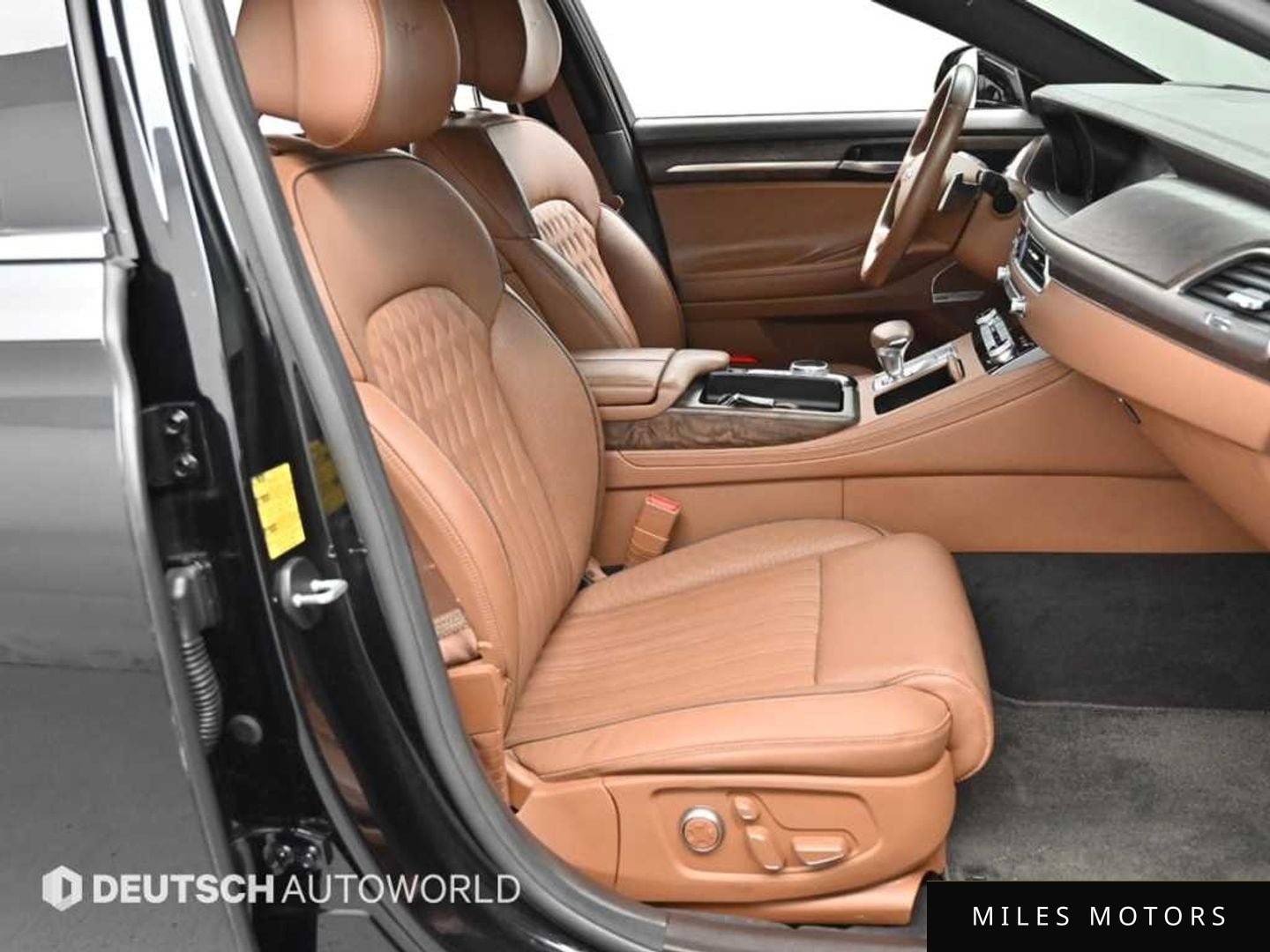 Genesis G90 2021 — миниатюра 11