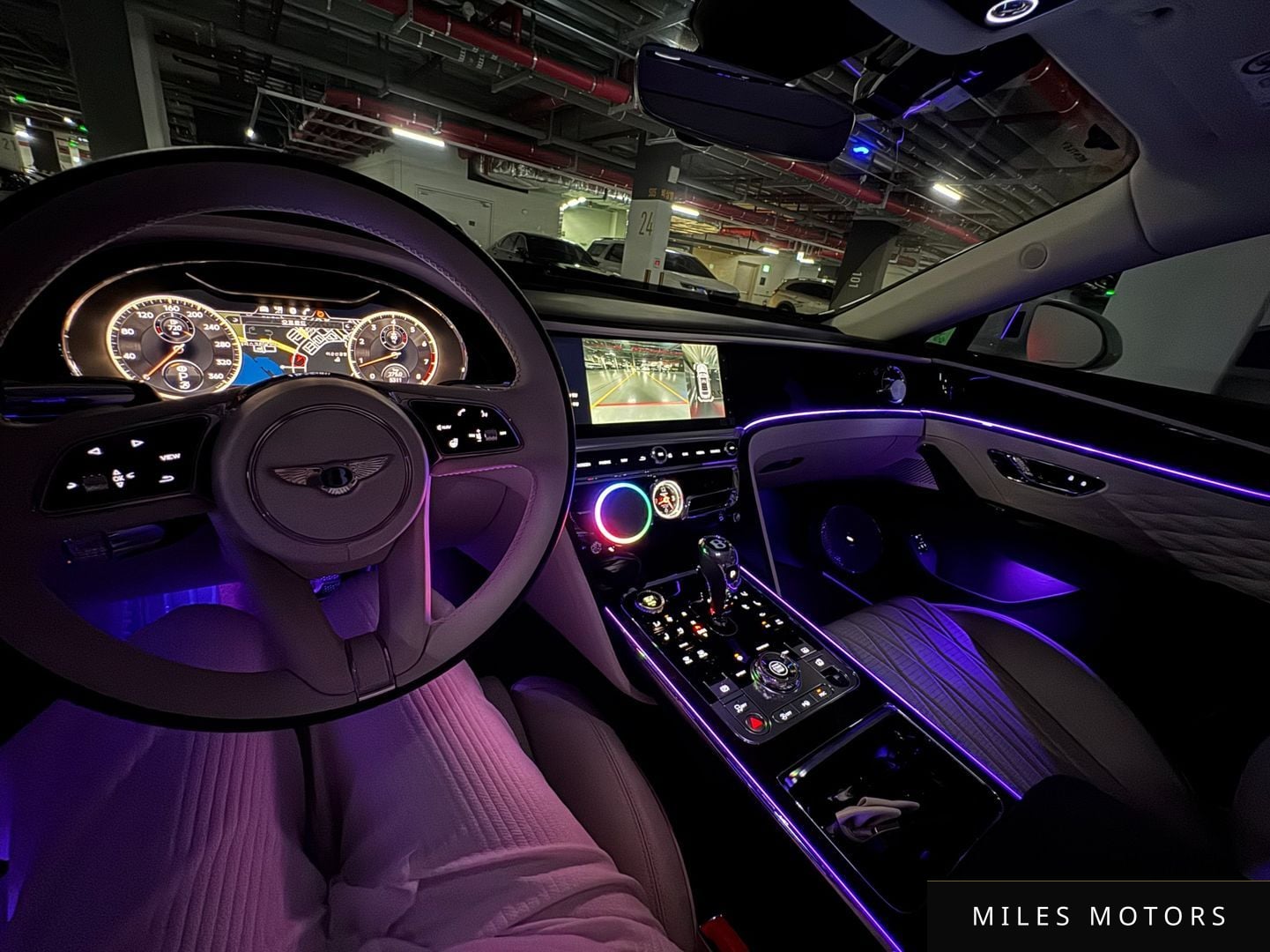 Bentley Flying Spur 2021 — миниатюра 6