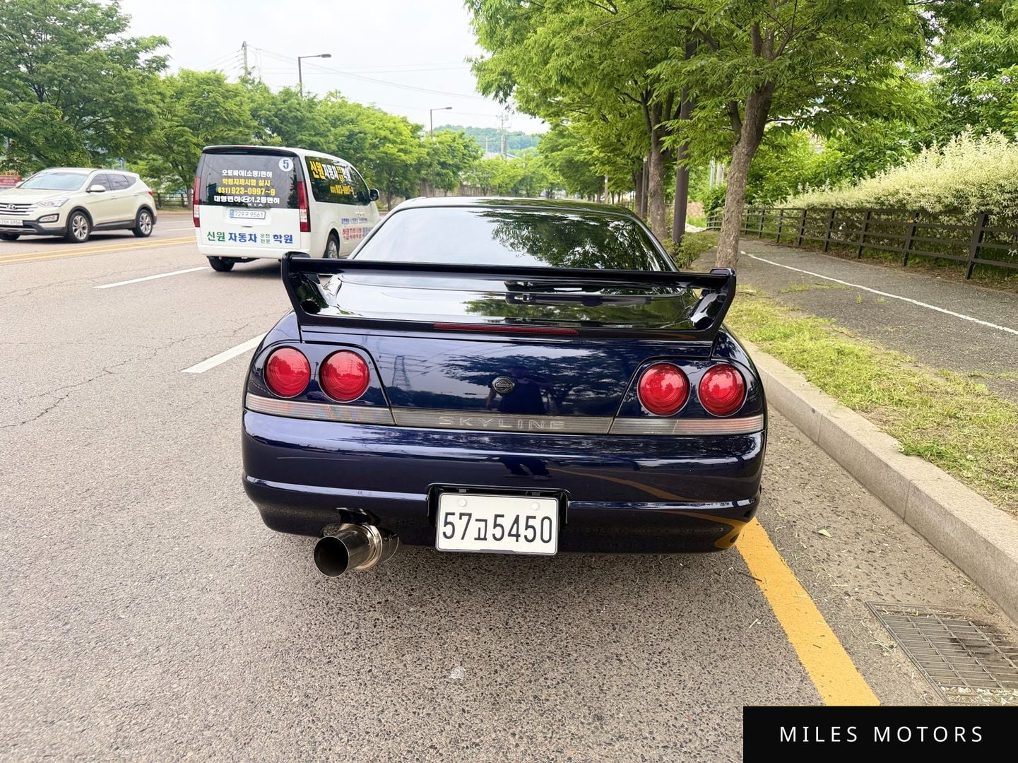 Nissan Skyline 1993 — миниатюра 9