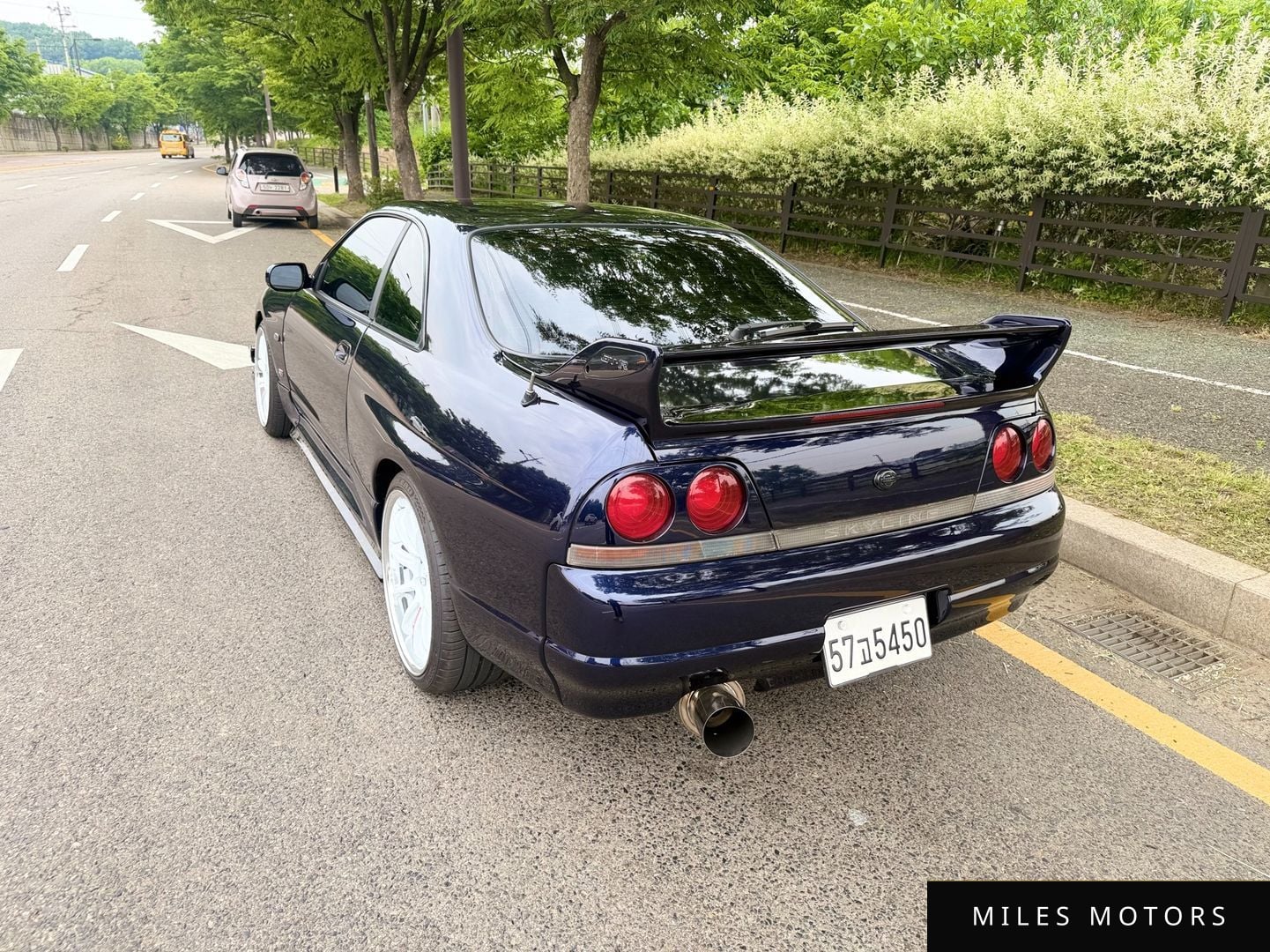 Nissan Skyline 1993 — миниатюра 10