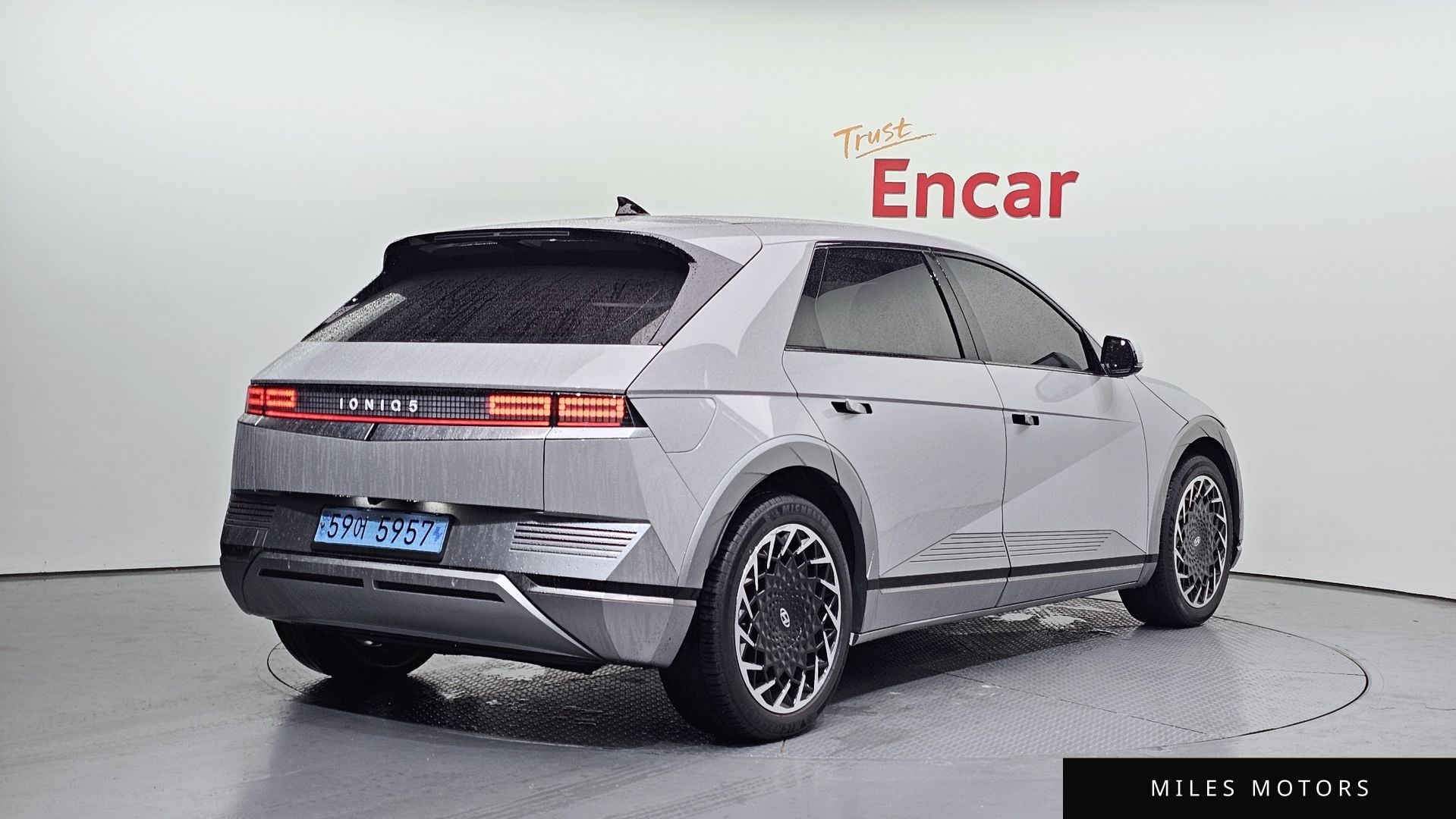 Hyundai Ioniq5 2022 — миниатюра 2