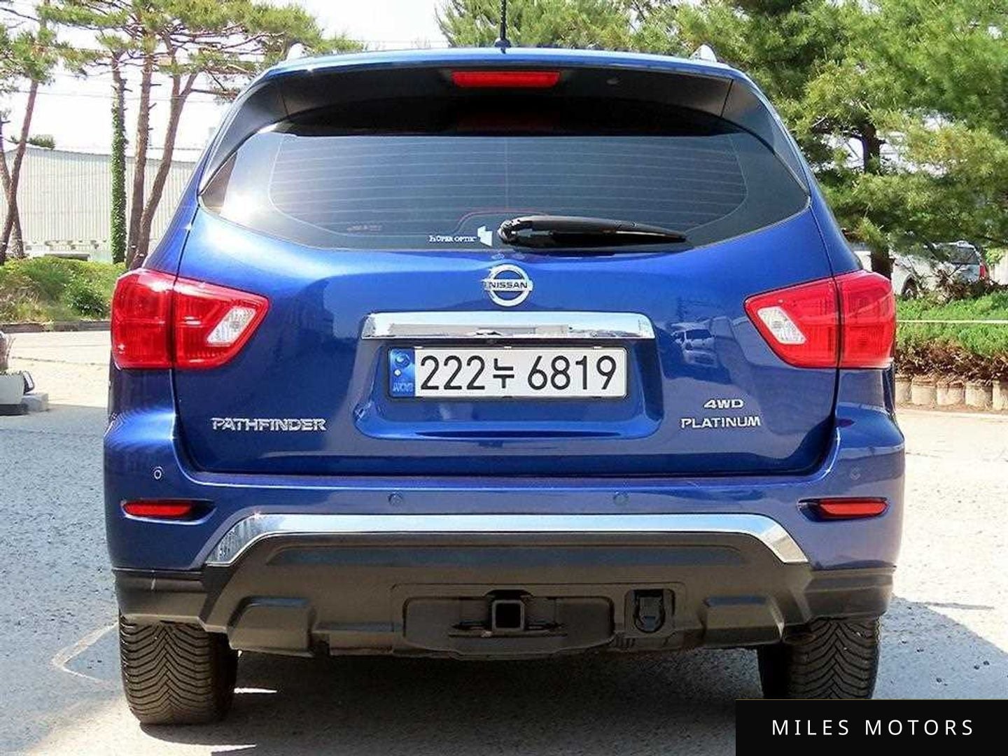 Nissan Pathfinder 2017 — миниатюра 4