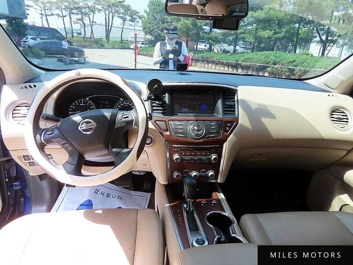 Nissan Pathfinder 2017 — миниатюра 7
