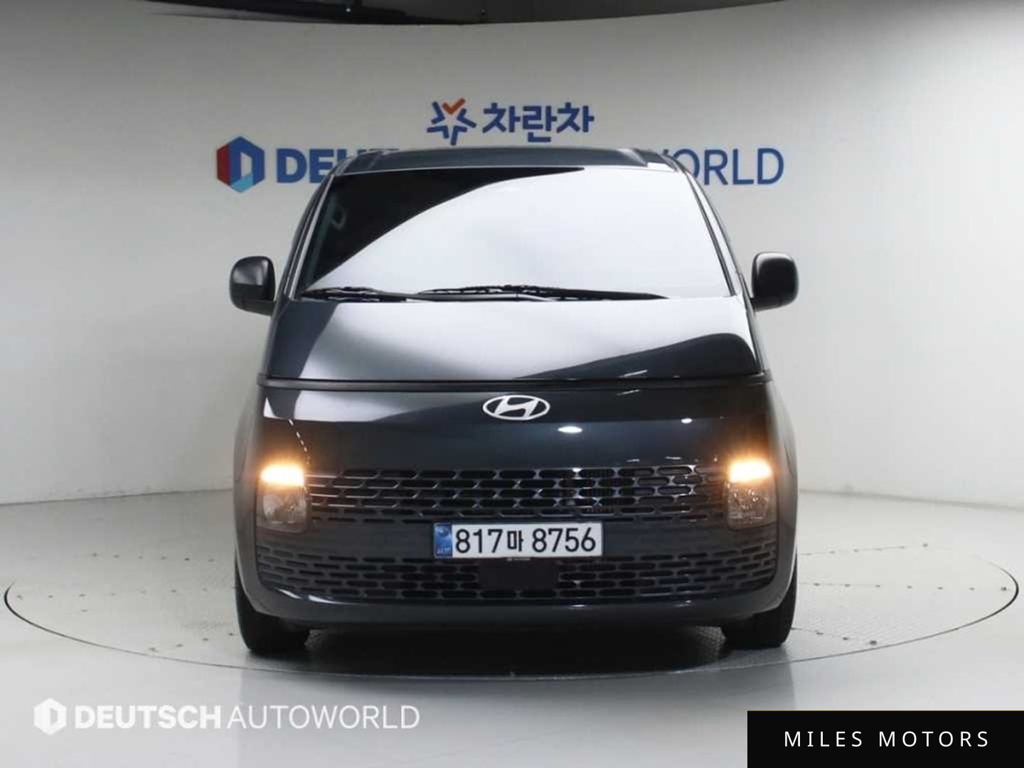 Hyundai Staria 2025 — миниатюра 2