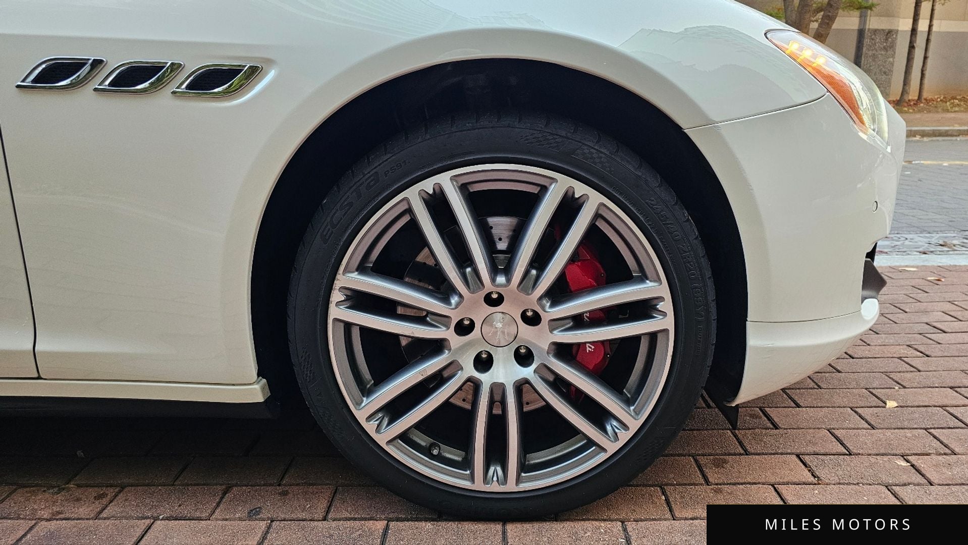 Maserati Quattroporte 2016 — миниатюра 9