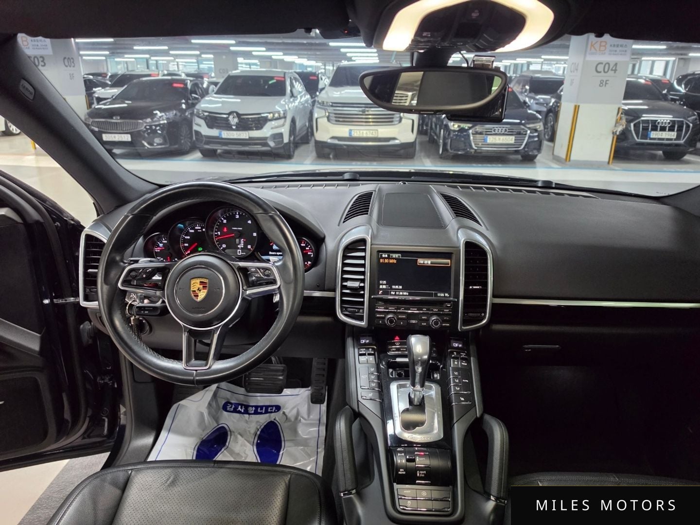 Porsche Cayenne 2016 — миниатюра 7