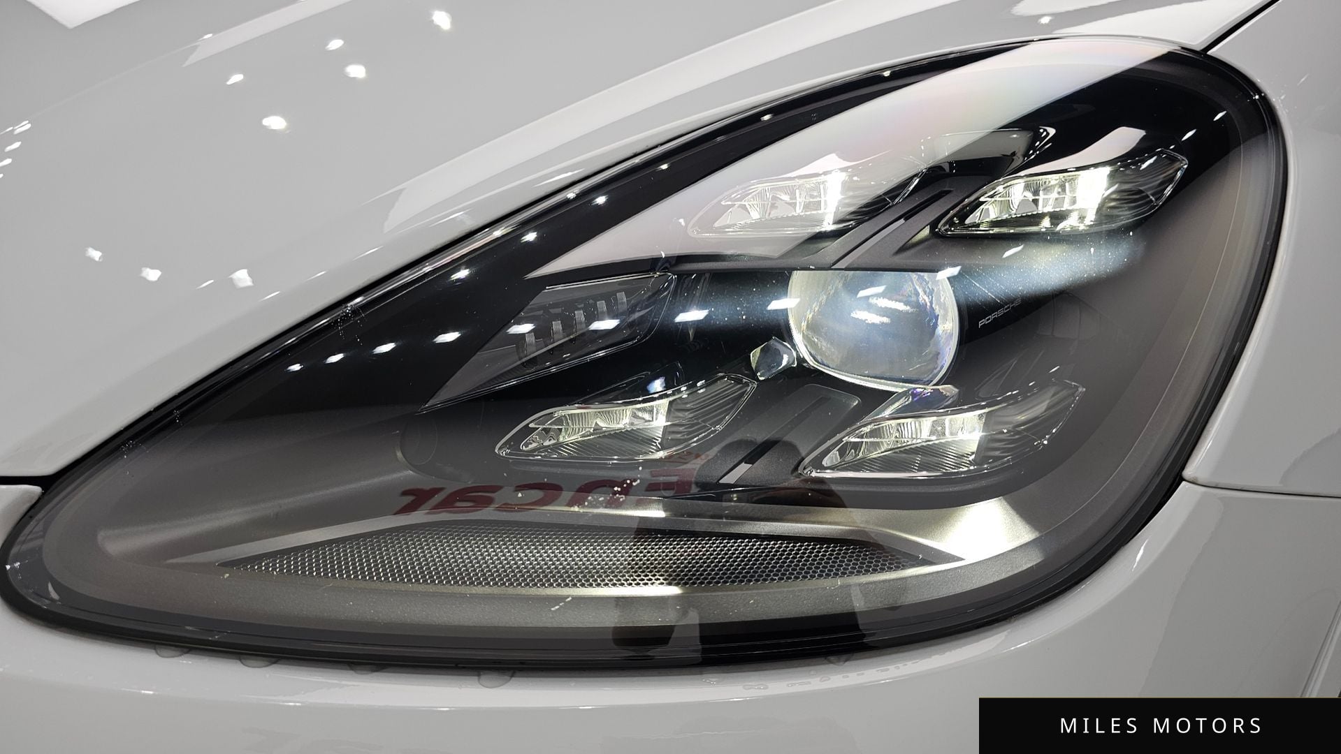 Porsche Cayenne 2020 — миниатюра 8