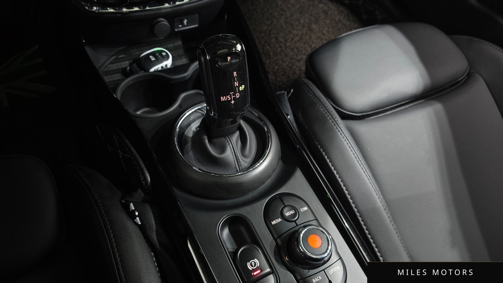 MINI Clubman 2022 — миниатюра 9
