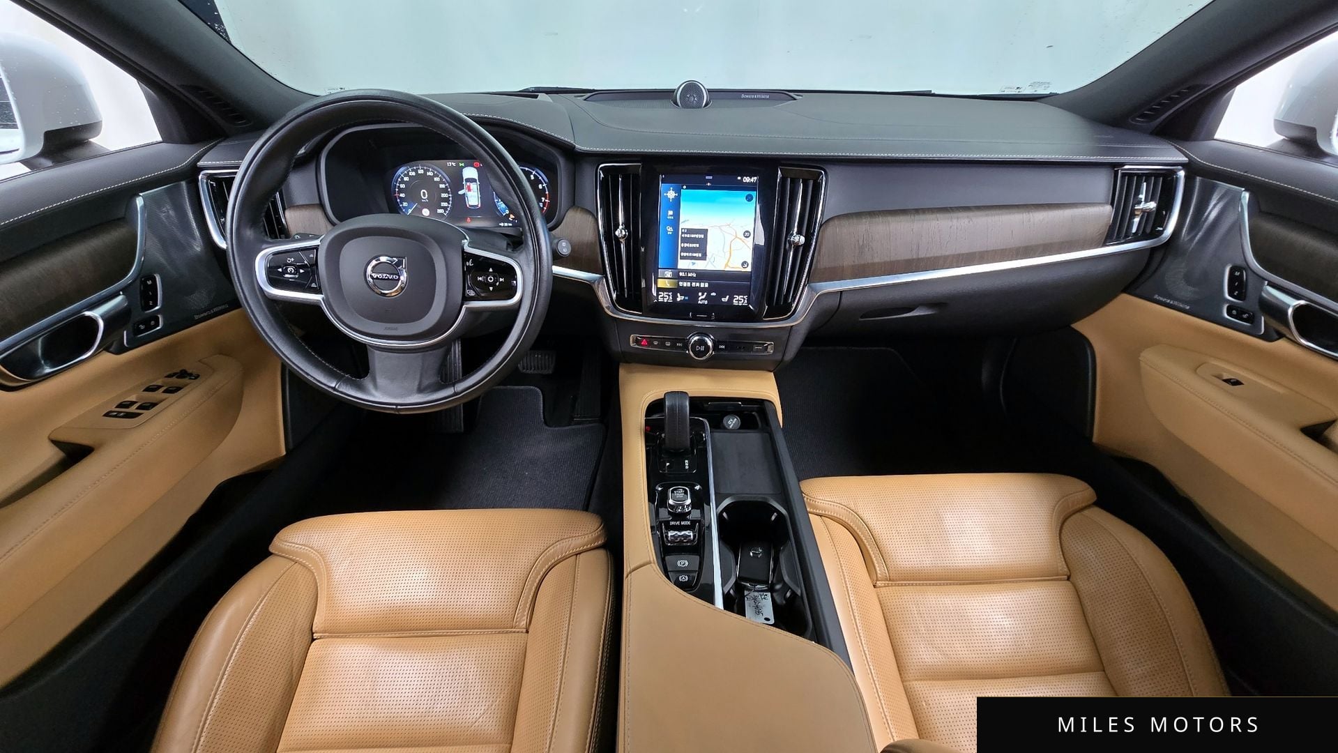 Volvo V90 2021 — миниатюра 7