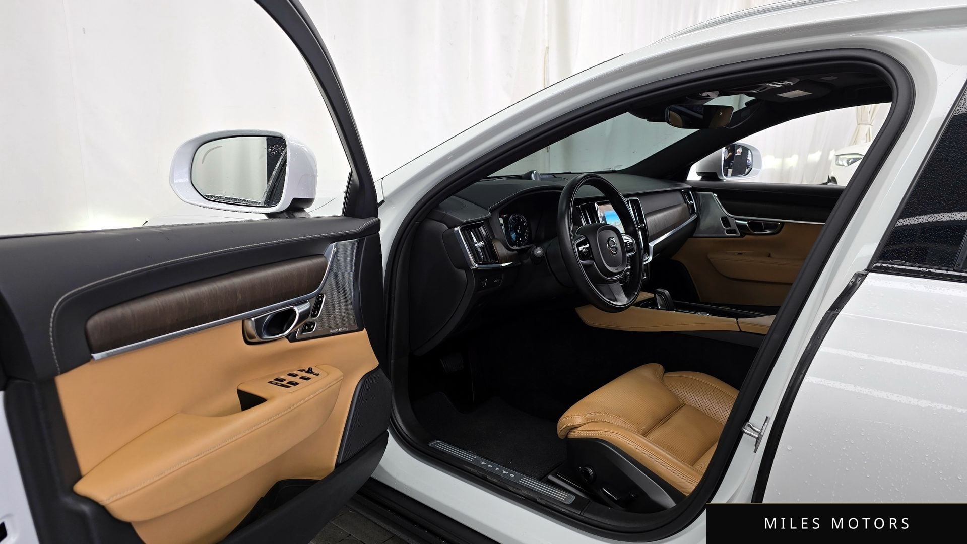 Volvo V90 2021 — миниатюра 10