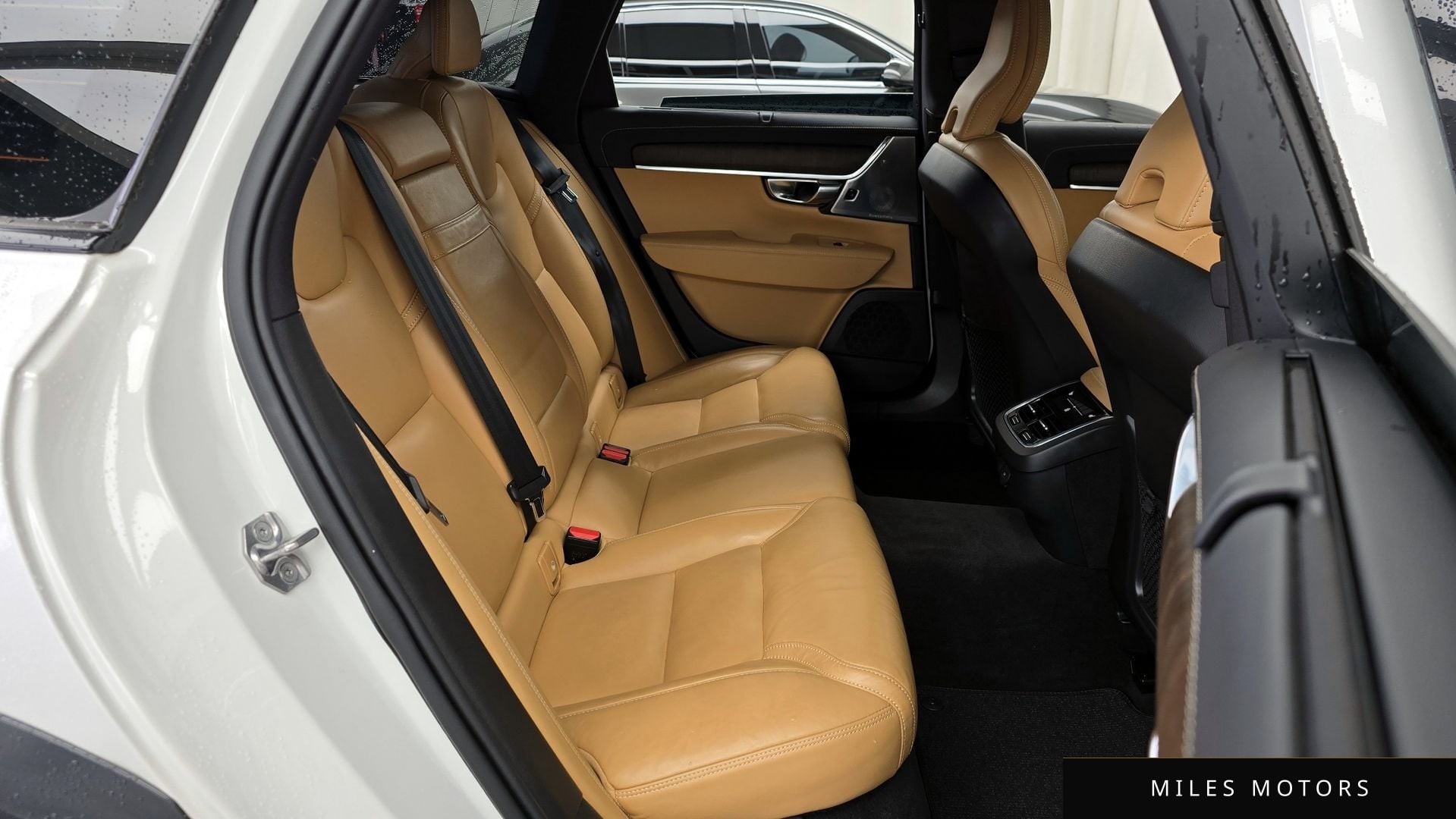 Volvo V90 2021 — миниатюра 11