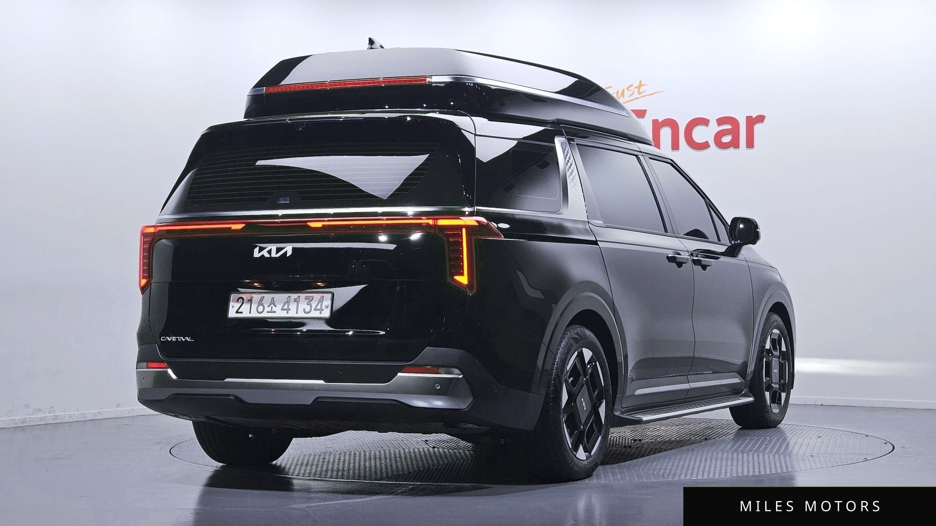 Kia Canival 2024 — миниатюра 2