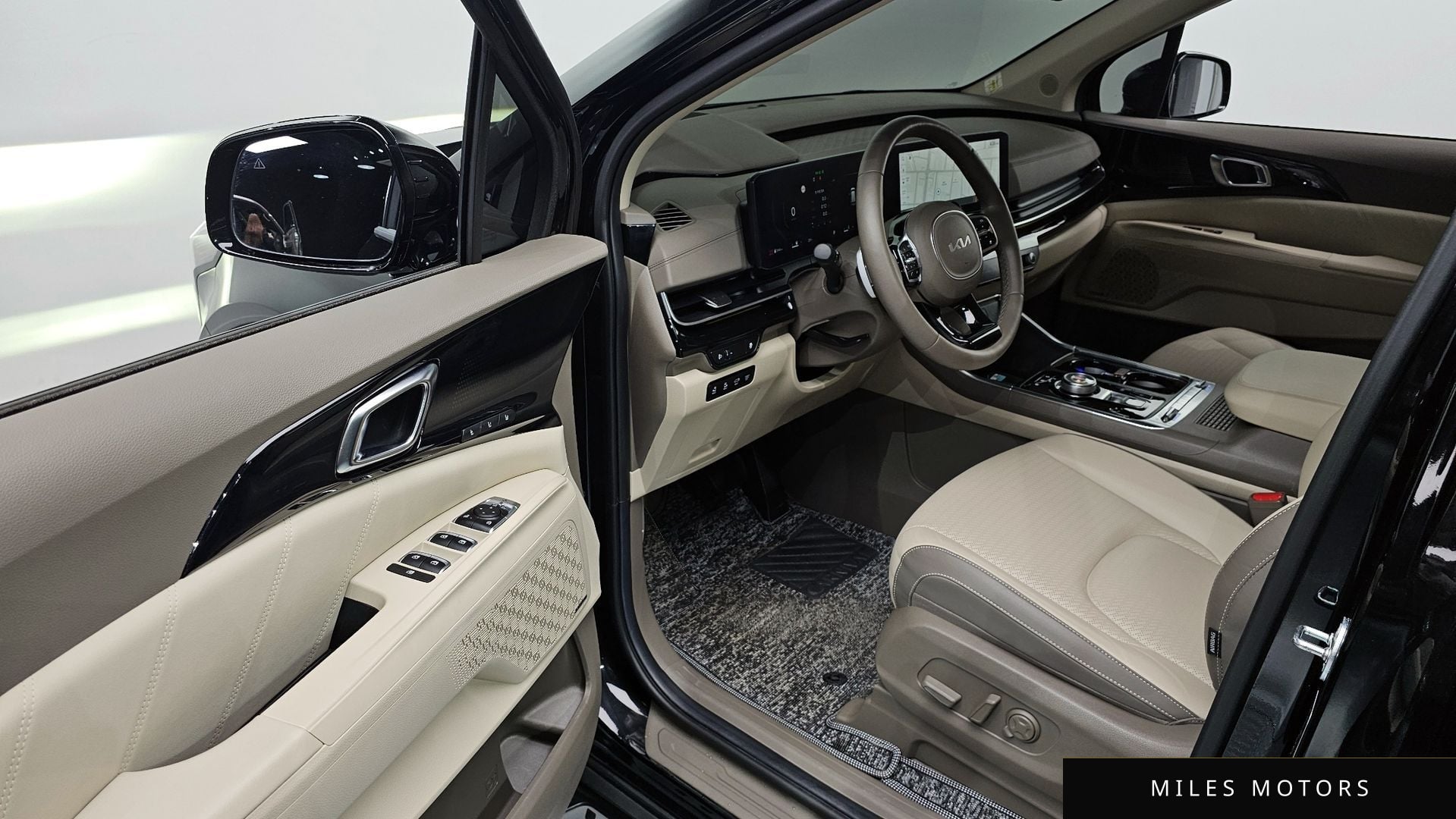 Kia Canival 2024 — миниатюра 10