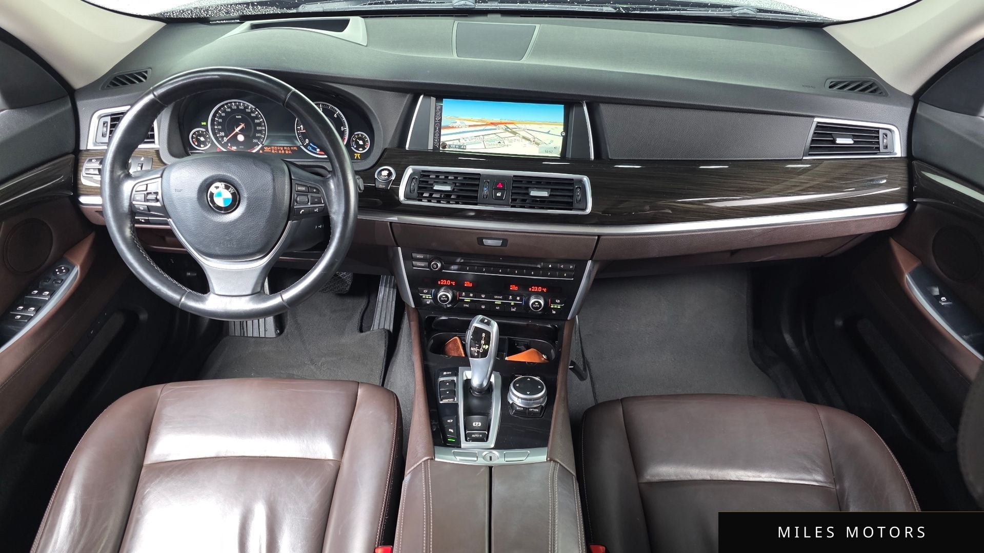 BMW 5 Series GT (F07) 2017 — миниатюра 7