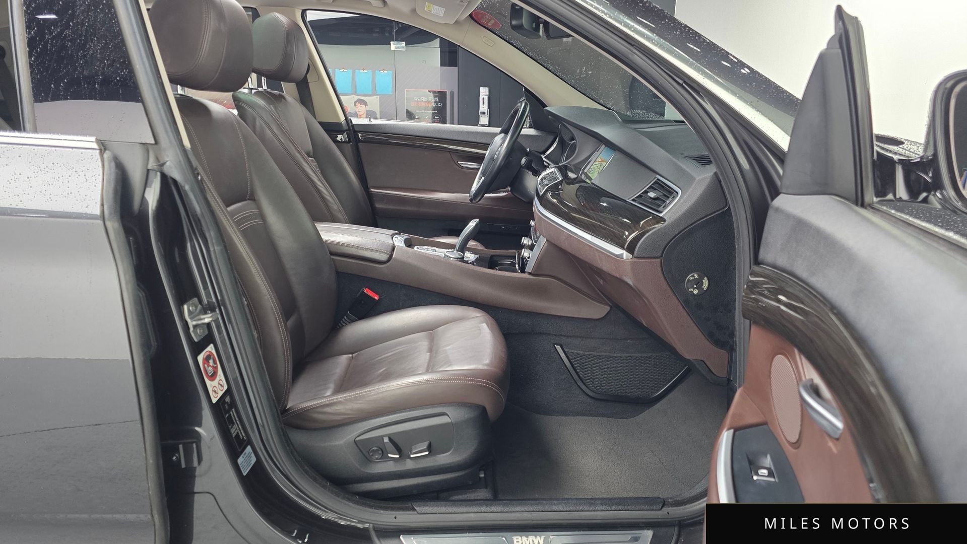 BMW 5 Series GT (F07) 2017 — миниатюра 11