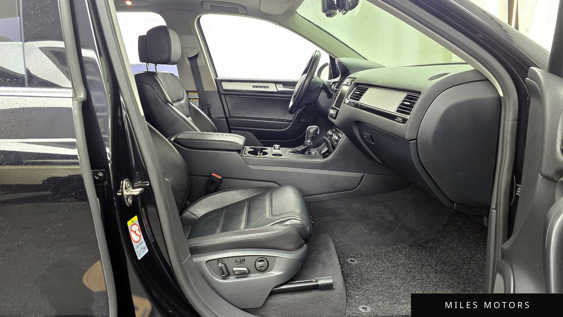 Volkswagen Touareg 2014 — миниатюра 11