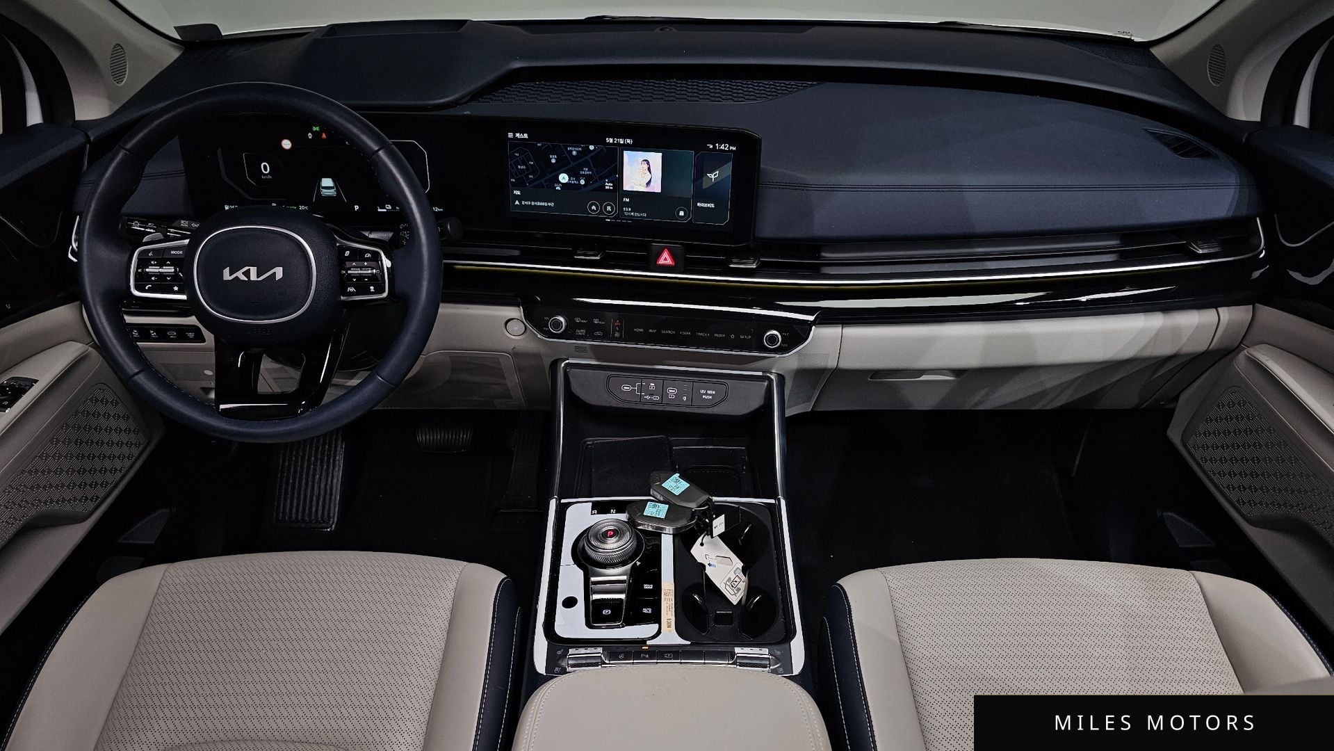 Kia Canival 2025 — миниатюра 9