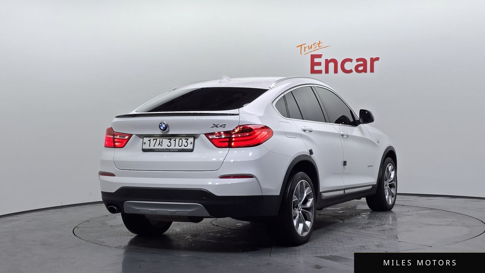 BMW X4 (F26) 2017 — миниатюра 2