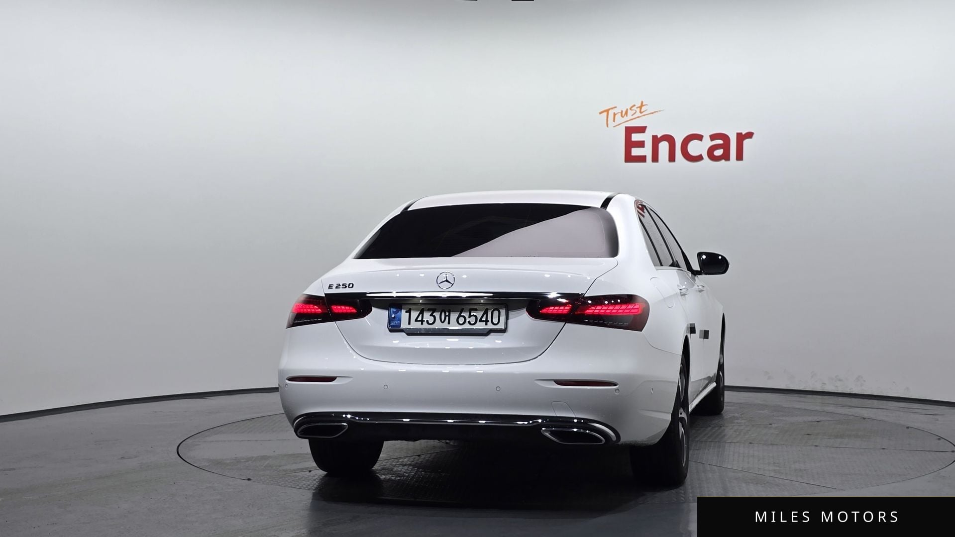 Mercedes-Benz E-Class W213 2021 — миниатюра 4