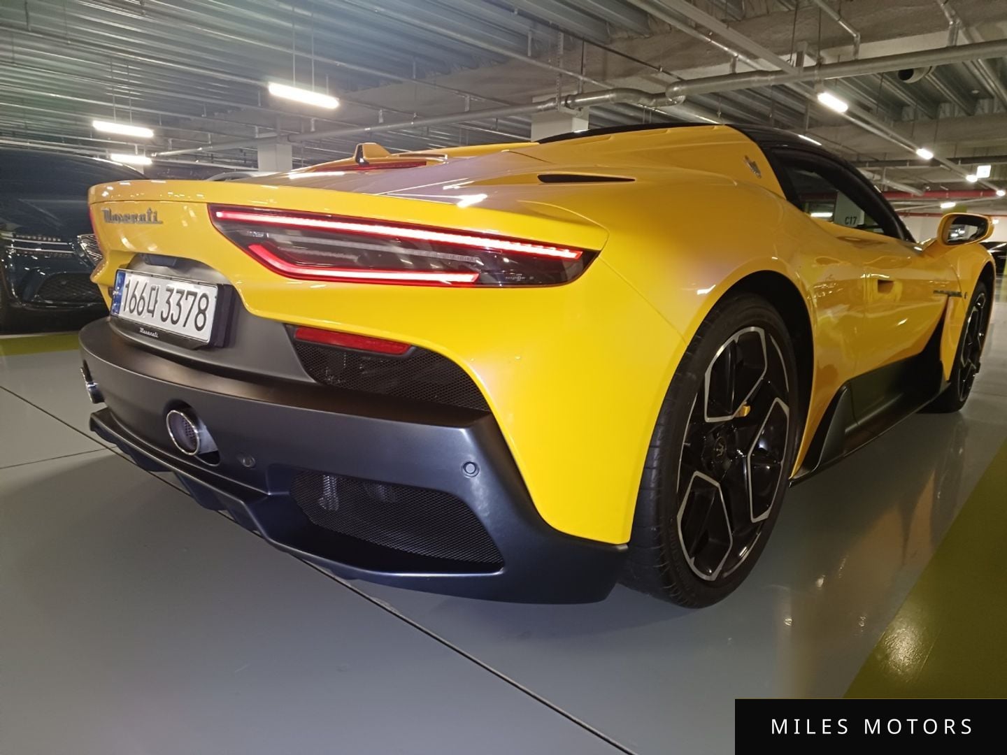 Maserati MC20 2023 — миниатюра 10