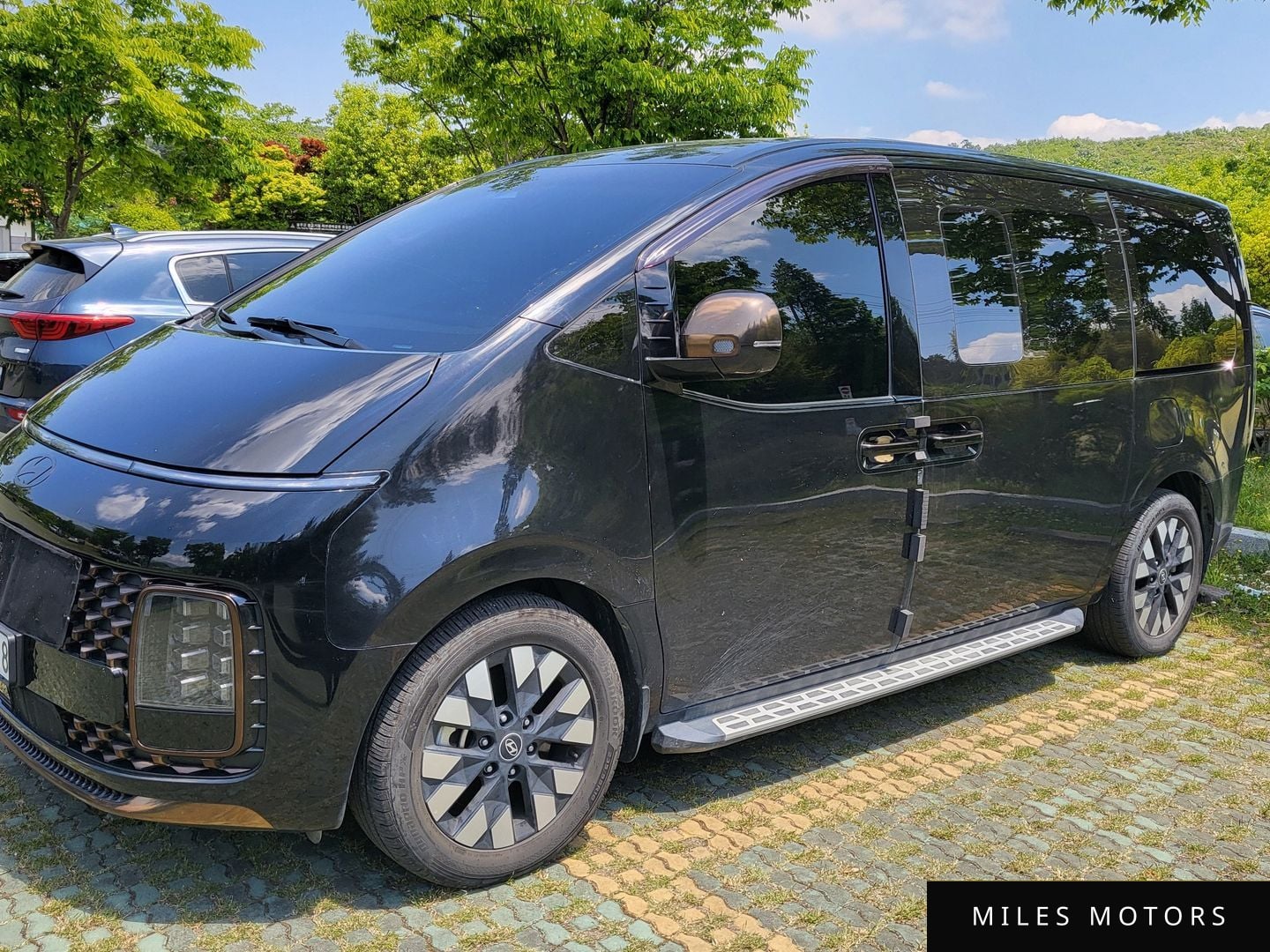 Hyundai Staria 2025 — миниатюра 3