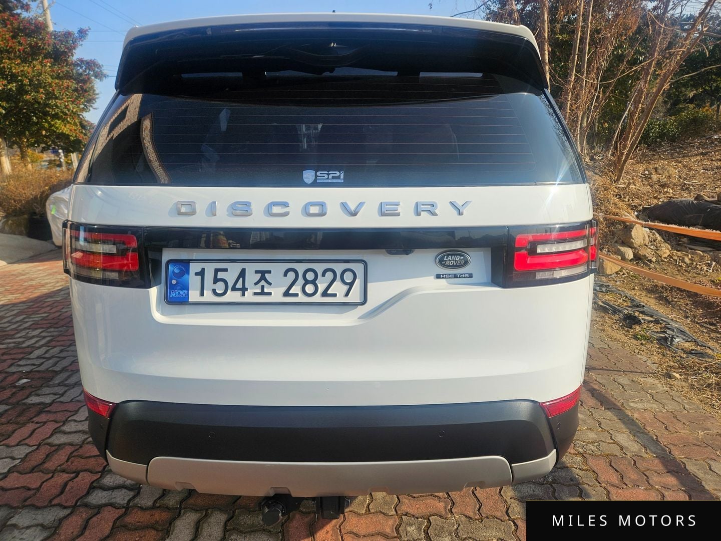 Land Rover Discovery 2018 — миниатюра 2