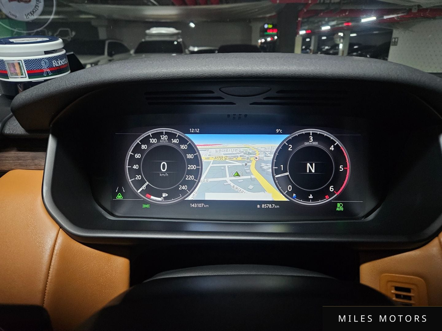 Land Rover Discovery 2018 — миниатюра 8