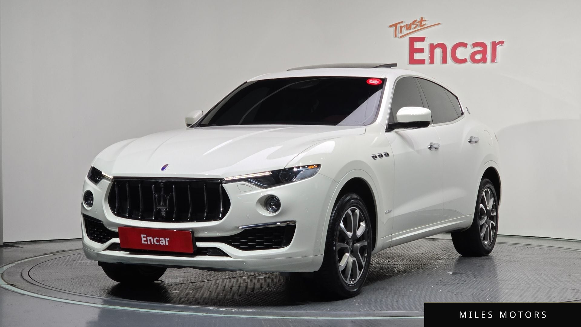 Maserati Levante 2019 — фото 1 из 12