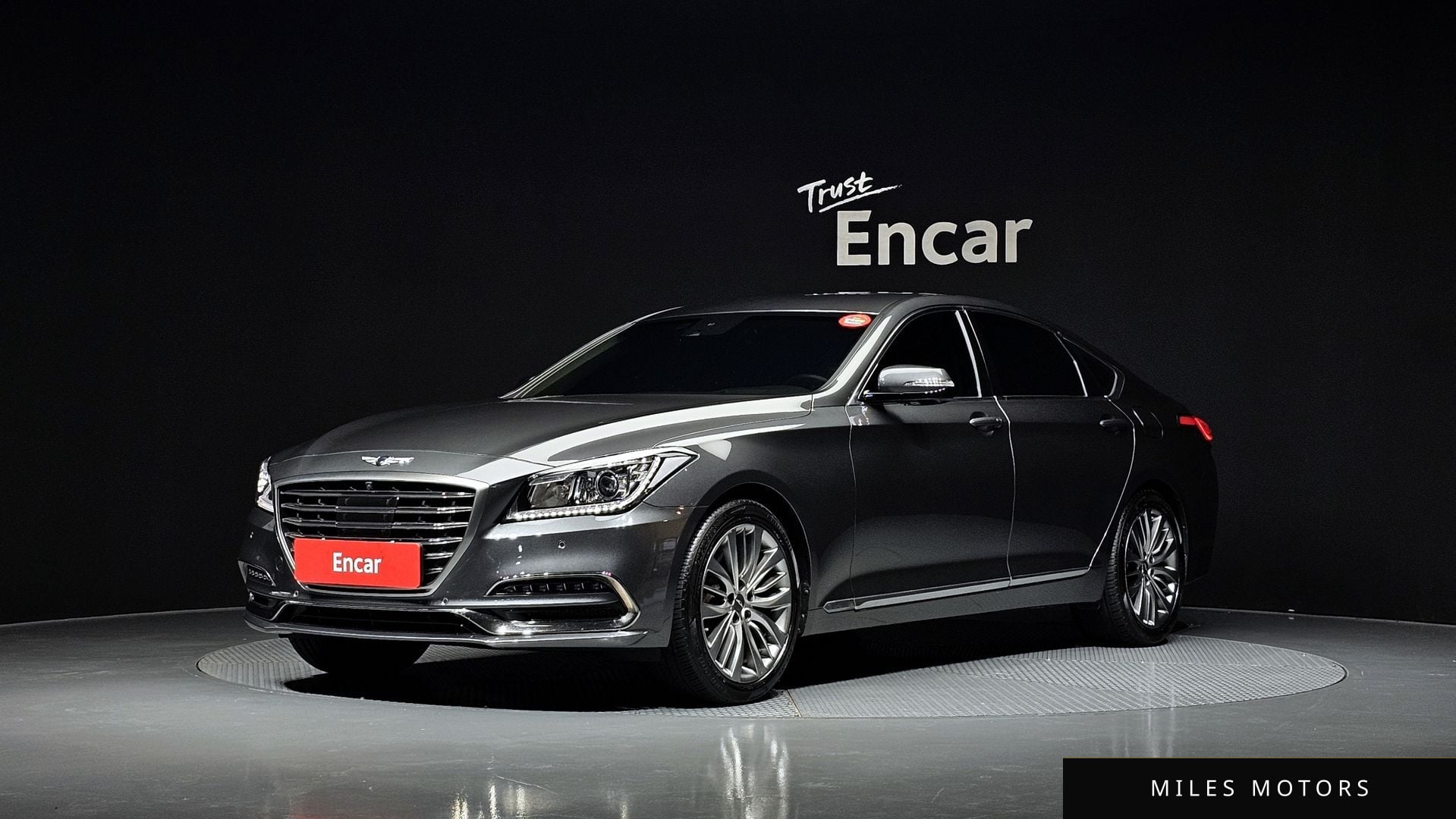 Genesis G80 2019 — фото 1 из 12