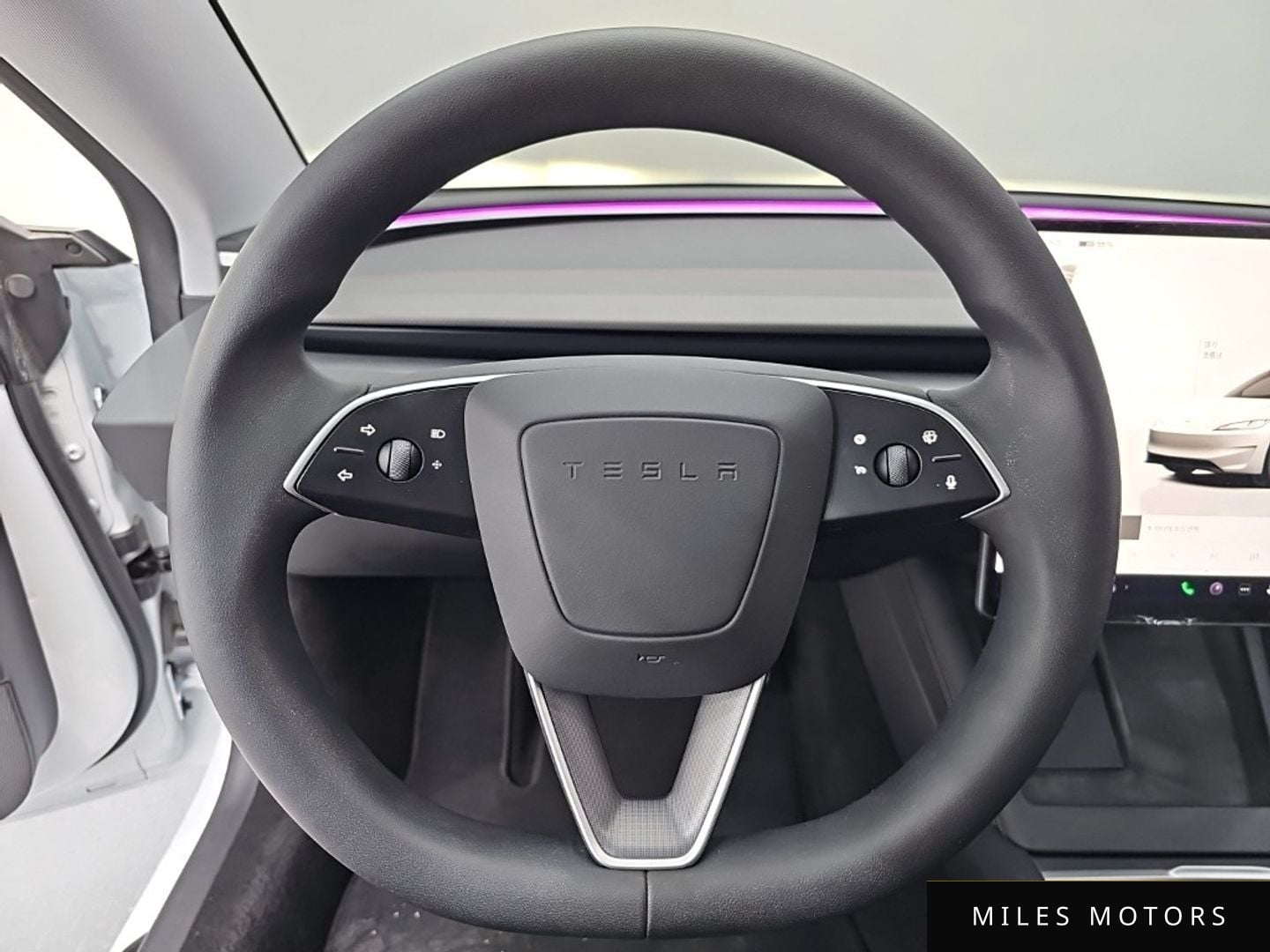 Tesla Model 3 2024 — миниатюра 9